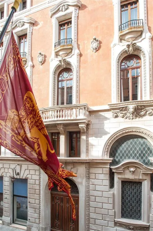 Property building in Nolinski Venezia - Evok Collection