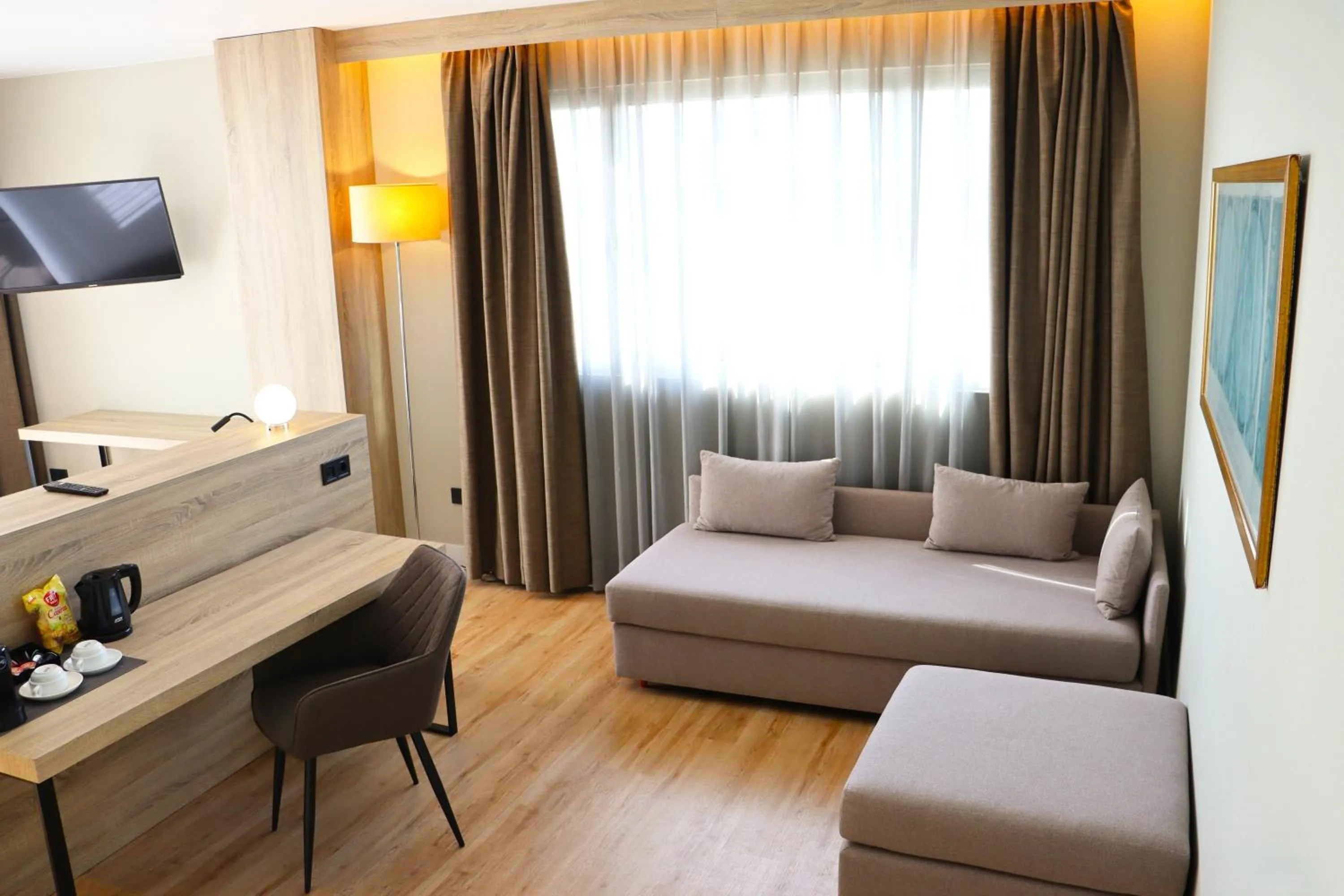 Coffee/tea facilities in Eurohotel Diagonal Port