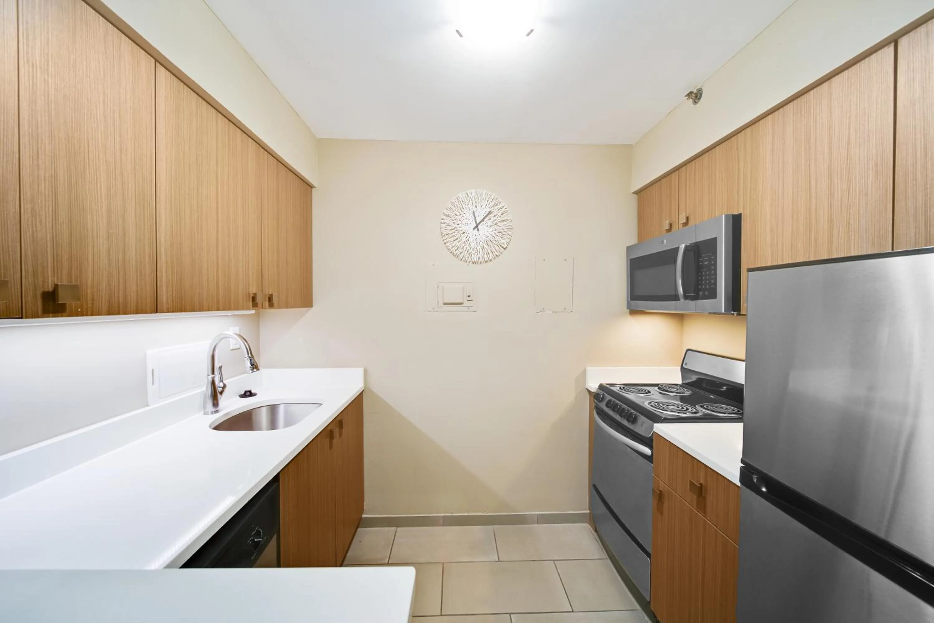 Kitchen or kitchenette in The Malone