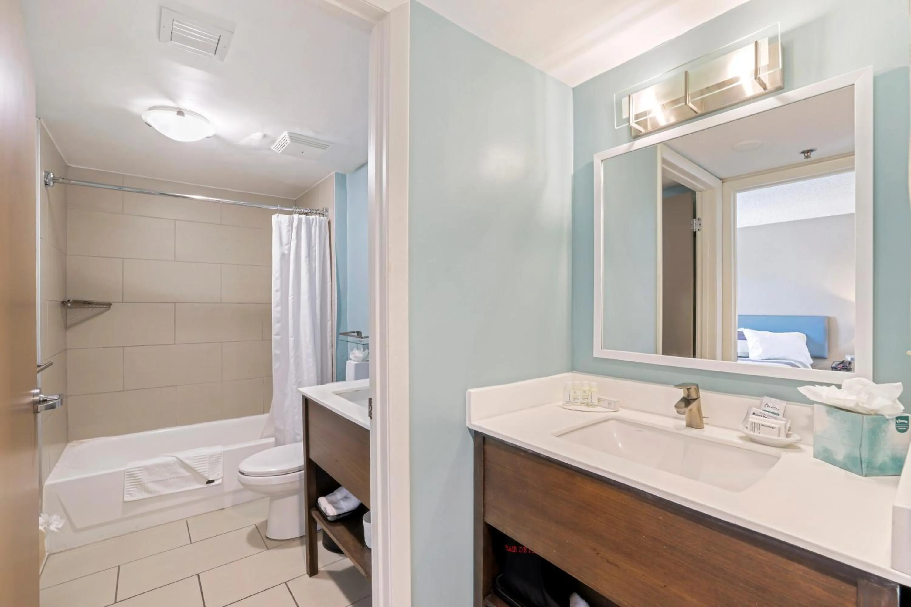 Bathroom in The Malone