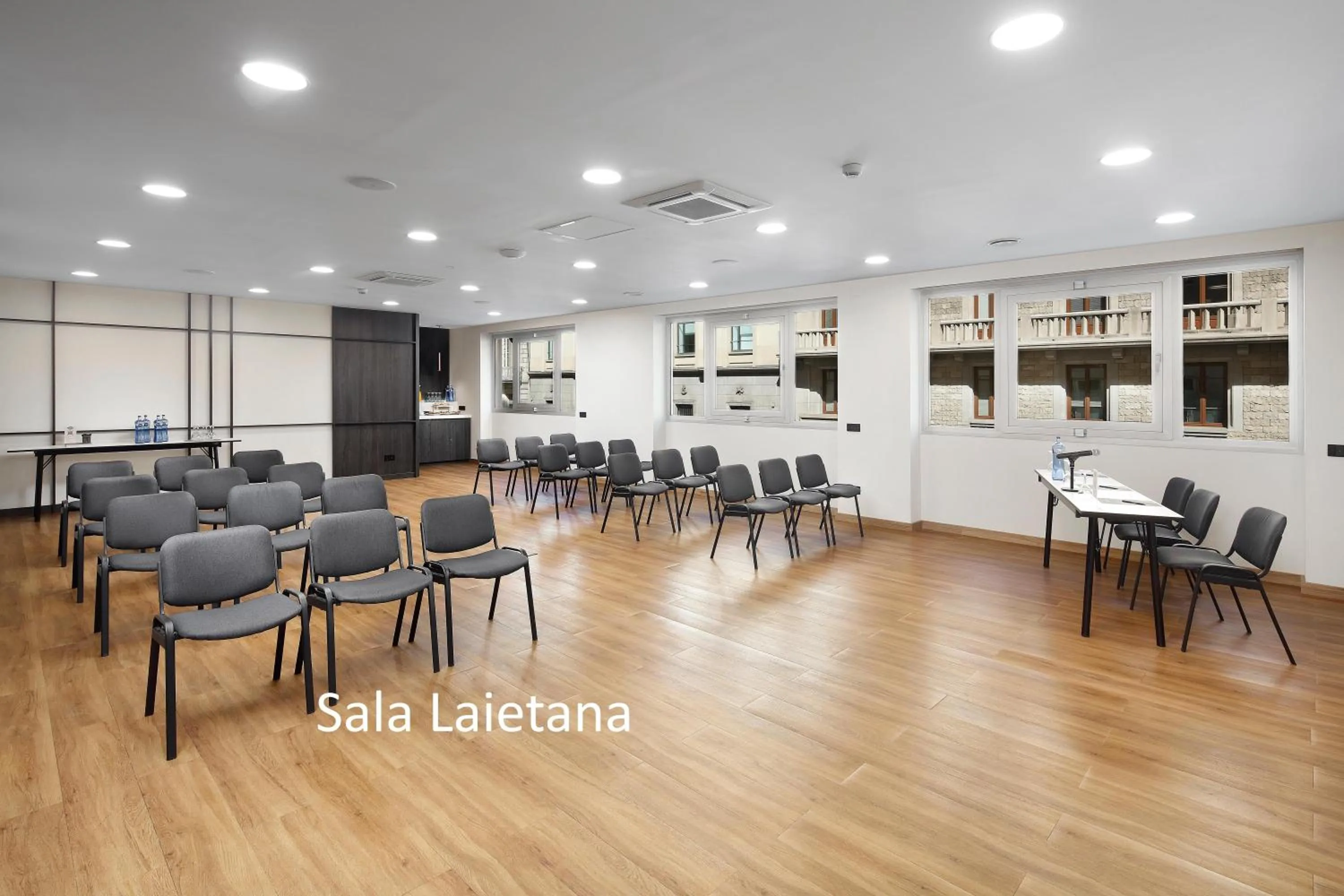 Banquet/Function facilities in HCC Montblanc