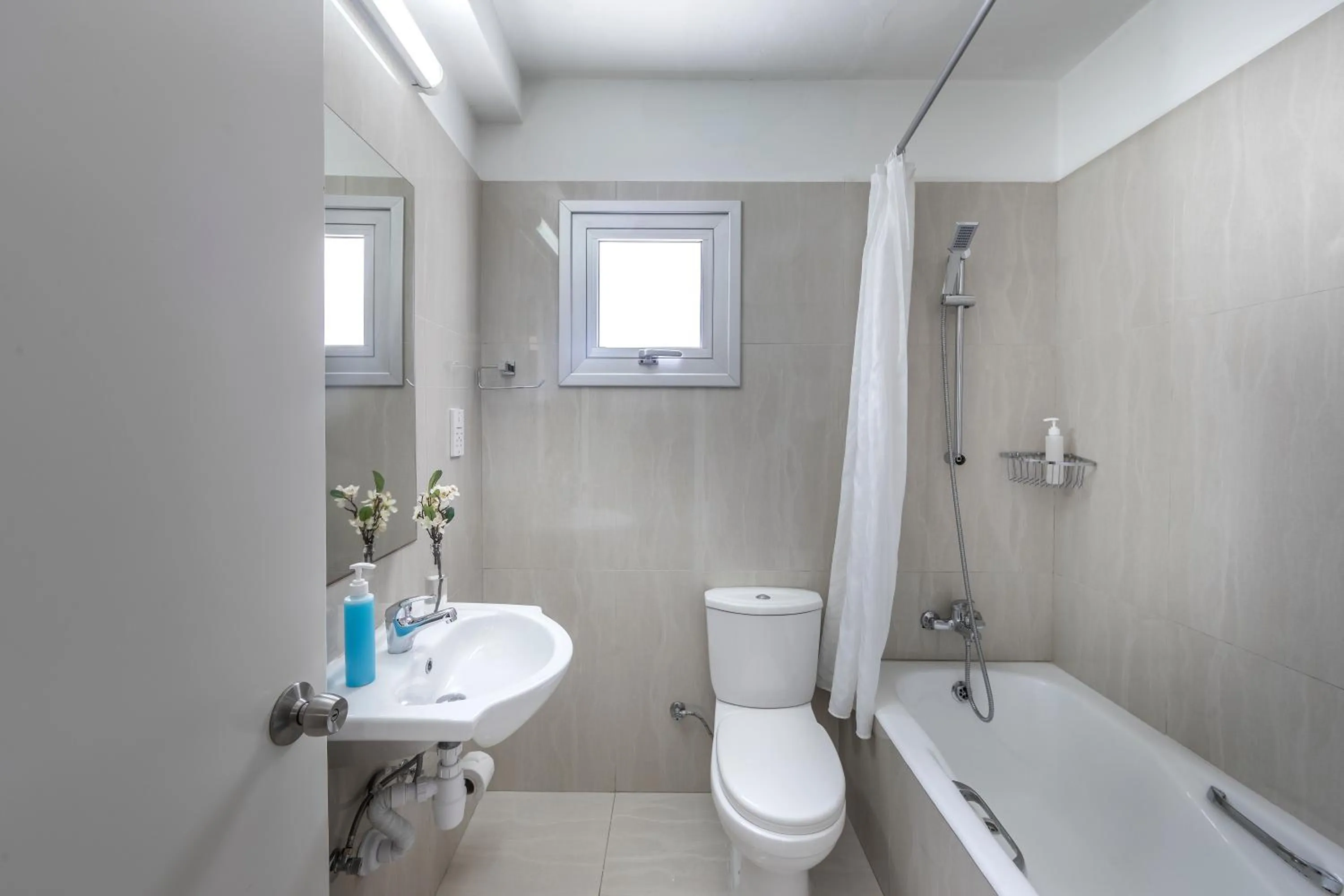 Toilet in Mia Hotel Apartment