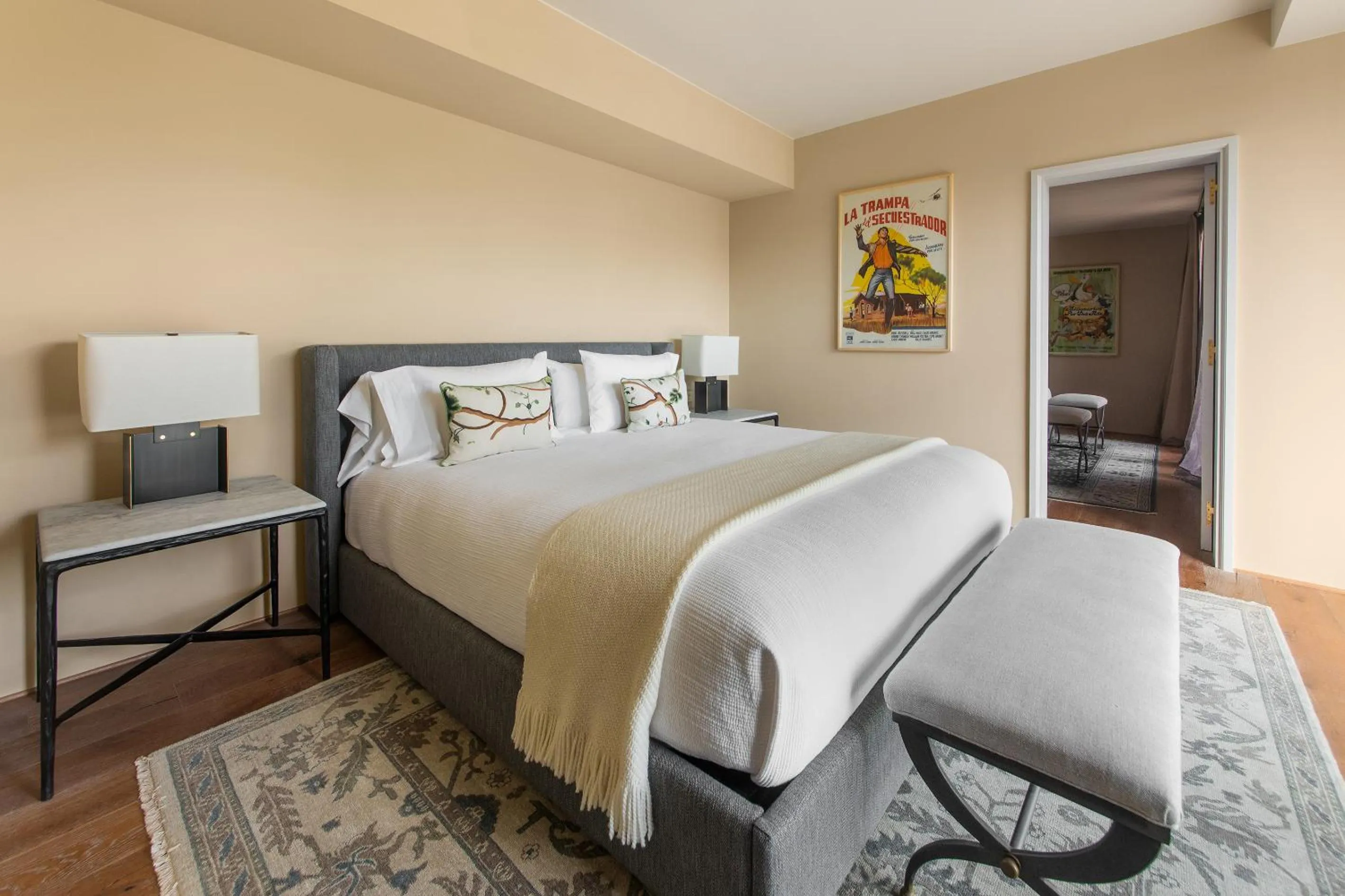 Bedroom, Bed in Hotel Montevideo - Leading Hotels of the World