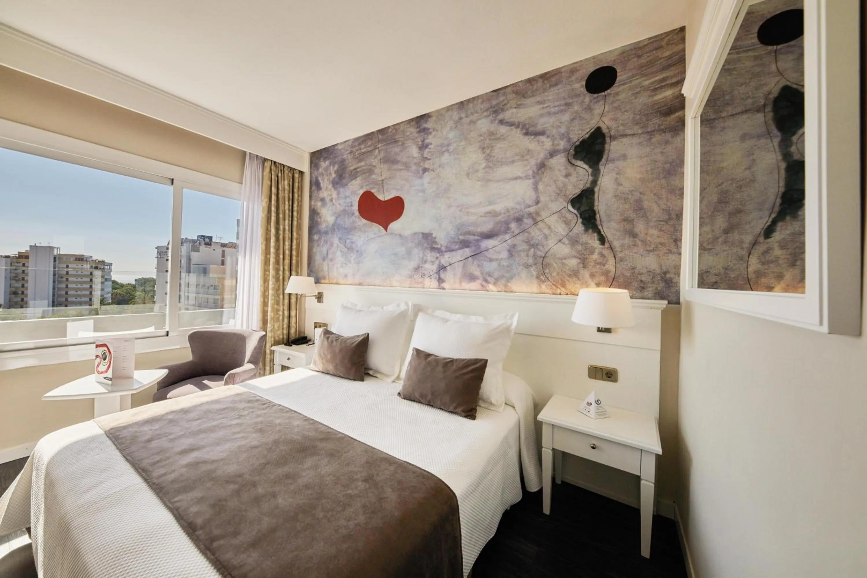 Photo of the whole room, Bed in Hotel Joan Miró Museum