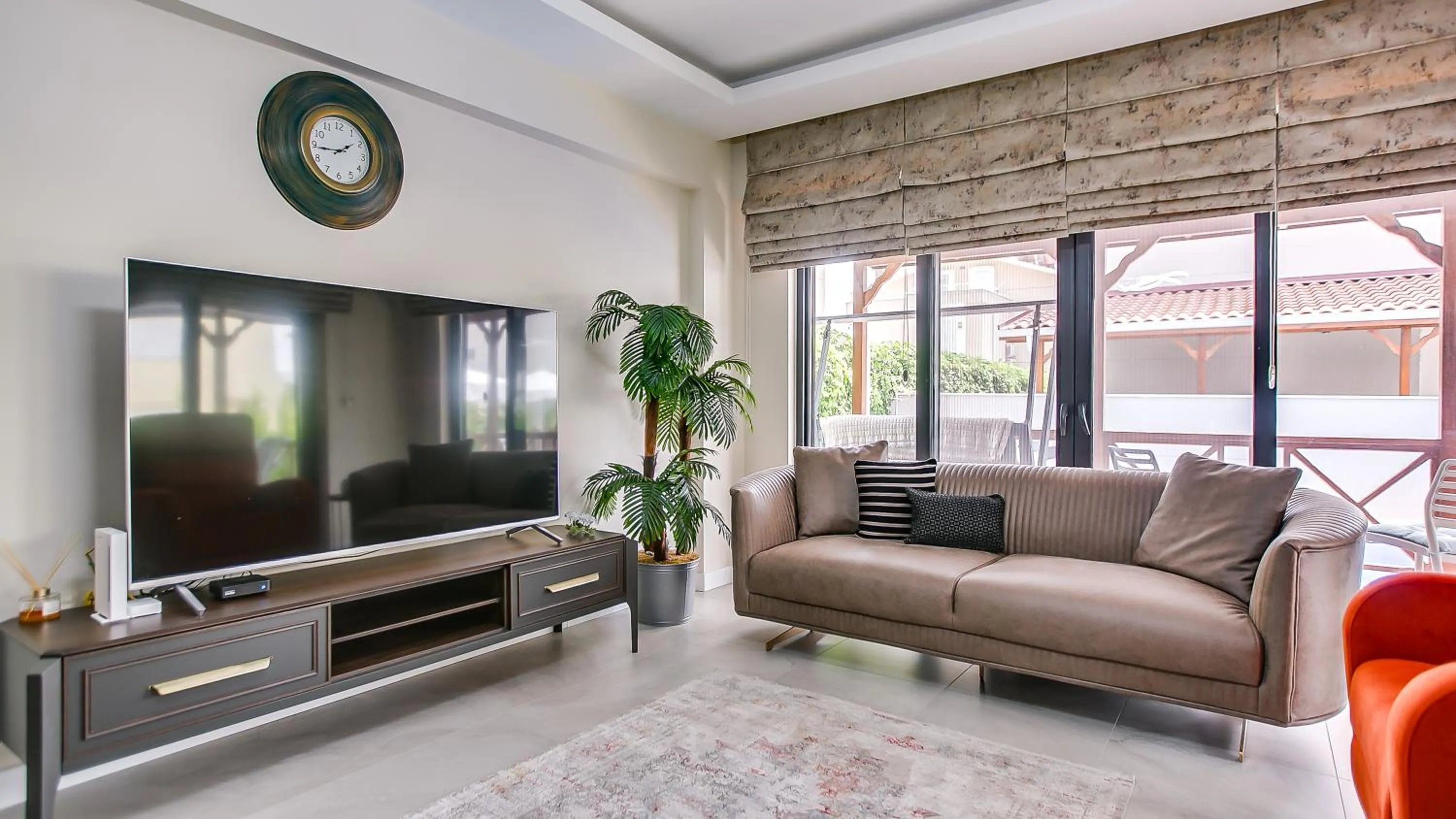 TV and multimedia in Paradise Town Villa Majesty