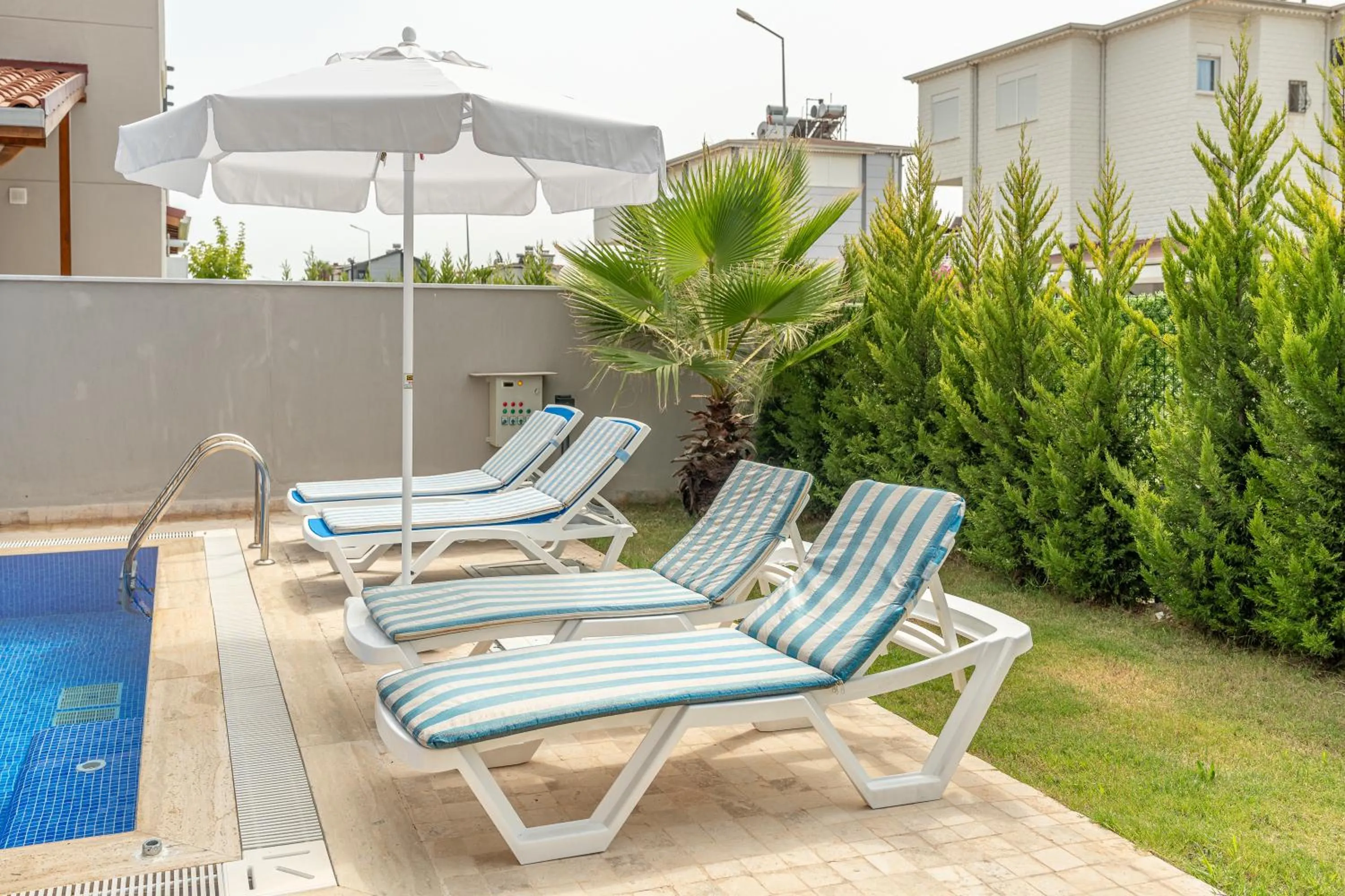 Patio in Paradise Town Villa Majesty