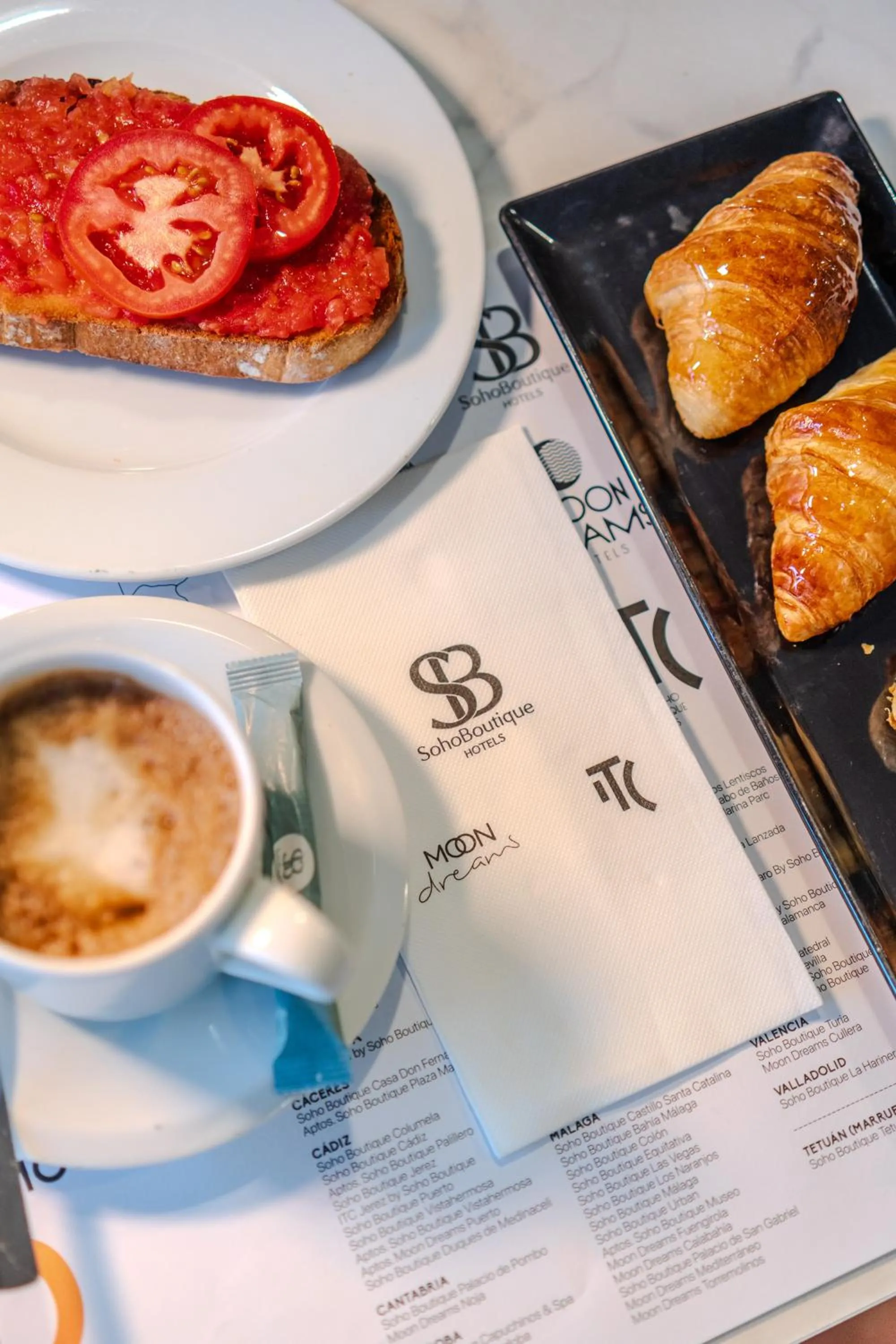 Breakfast in Hotel ITC Ciudad de Haro