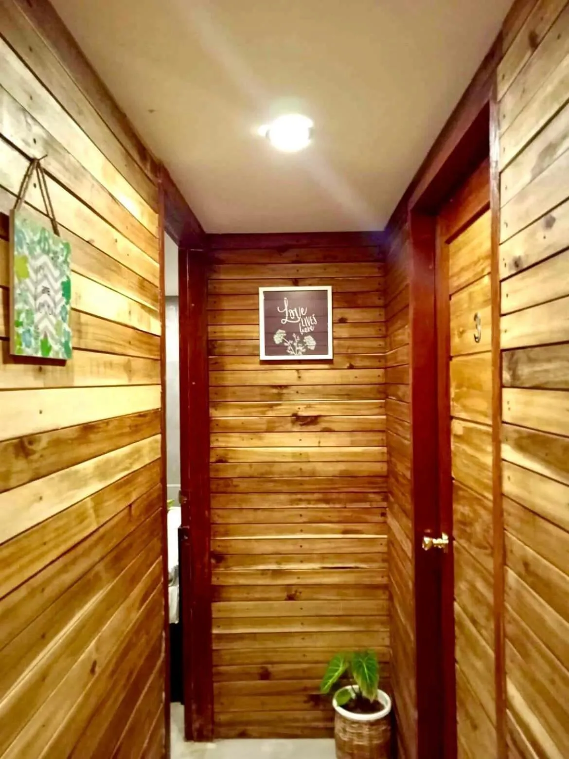 Patio in RL Harbor Inn