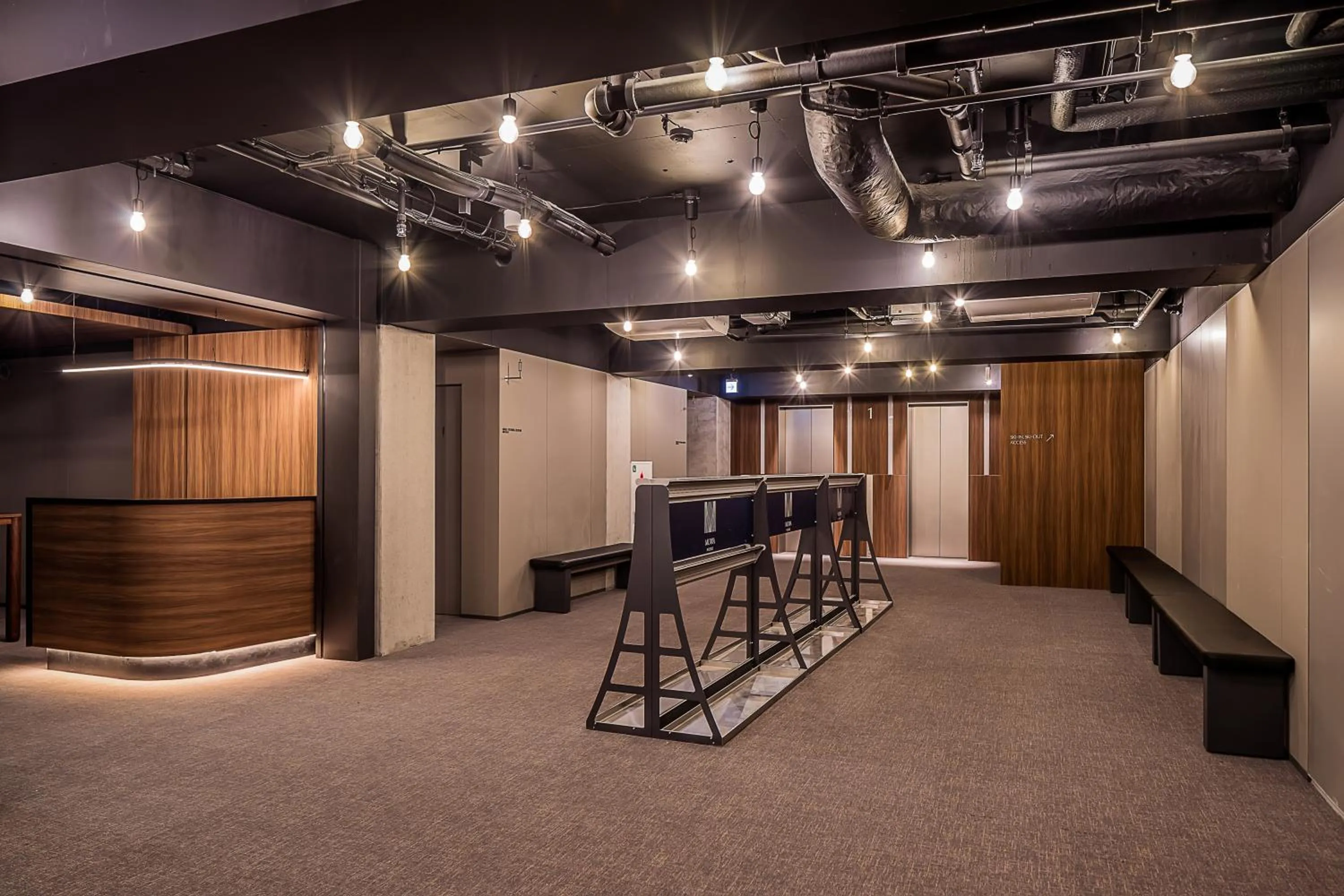 Skiing in MUWA NISEKO