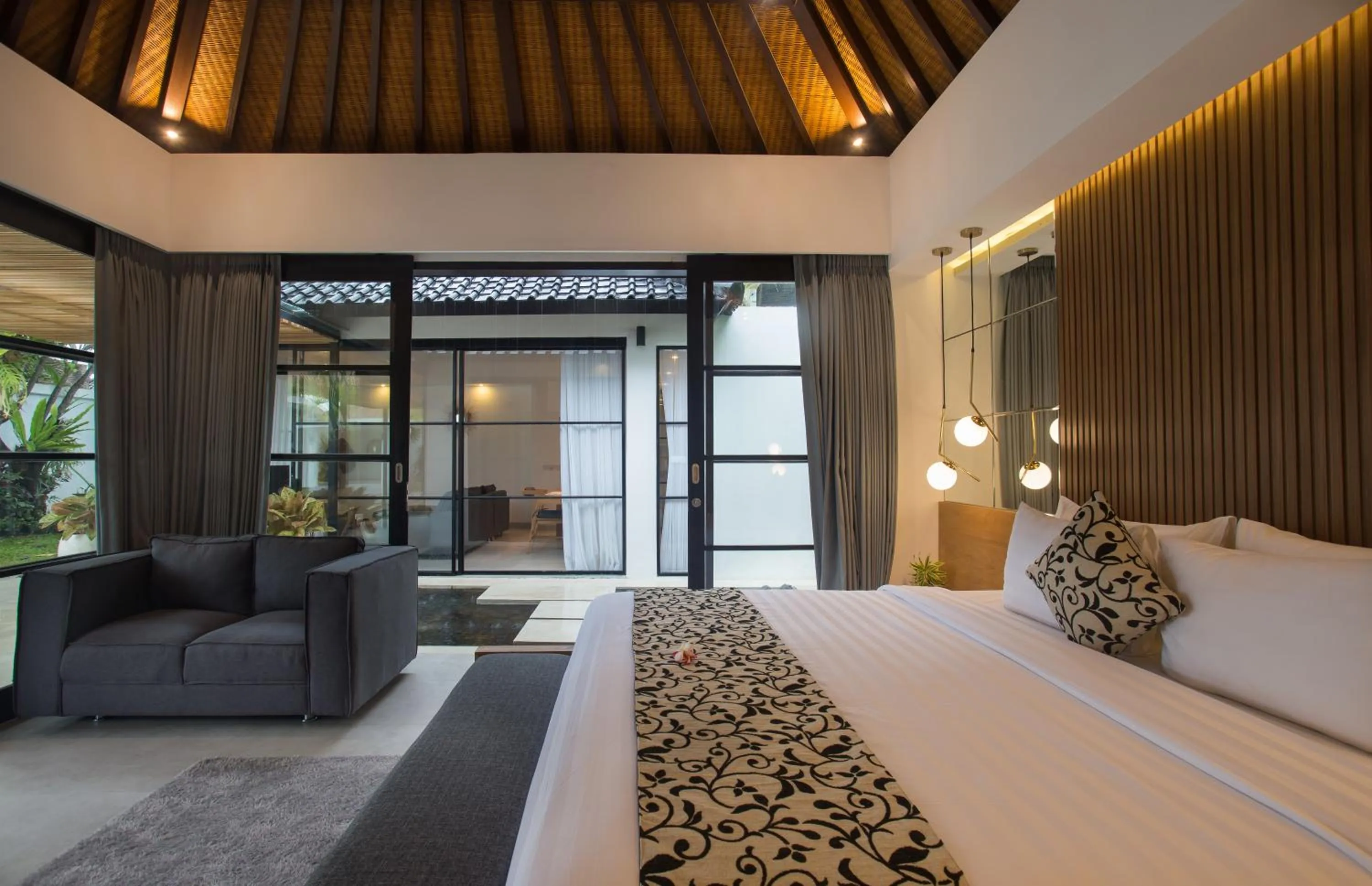 Bed in The Kon's Villa Bali Seminyak