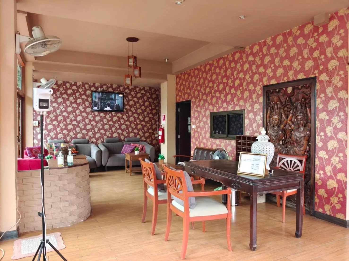 Living room in Wualai Boutique by Lanna Oriental