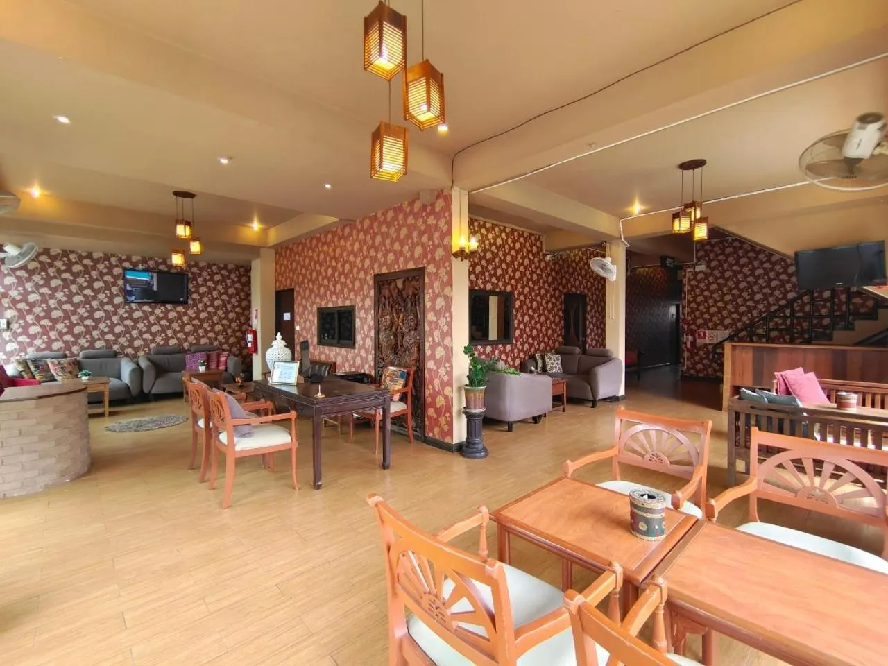 On site in Wualai Boutique by Lanna Oriental