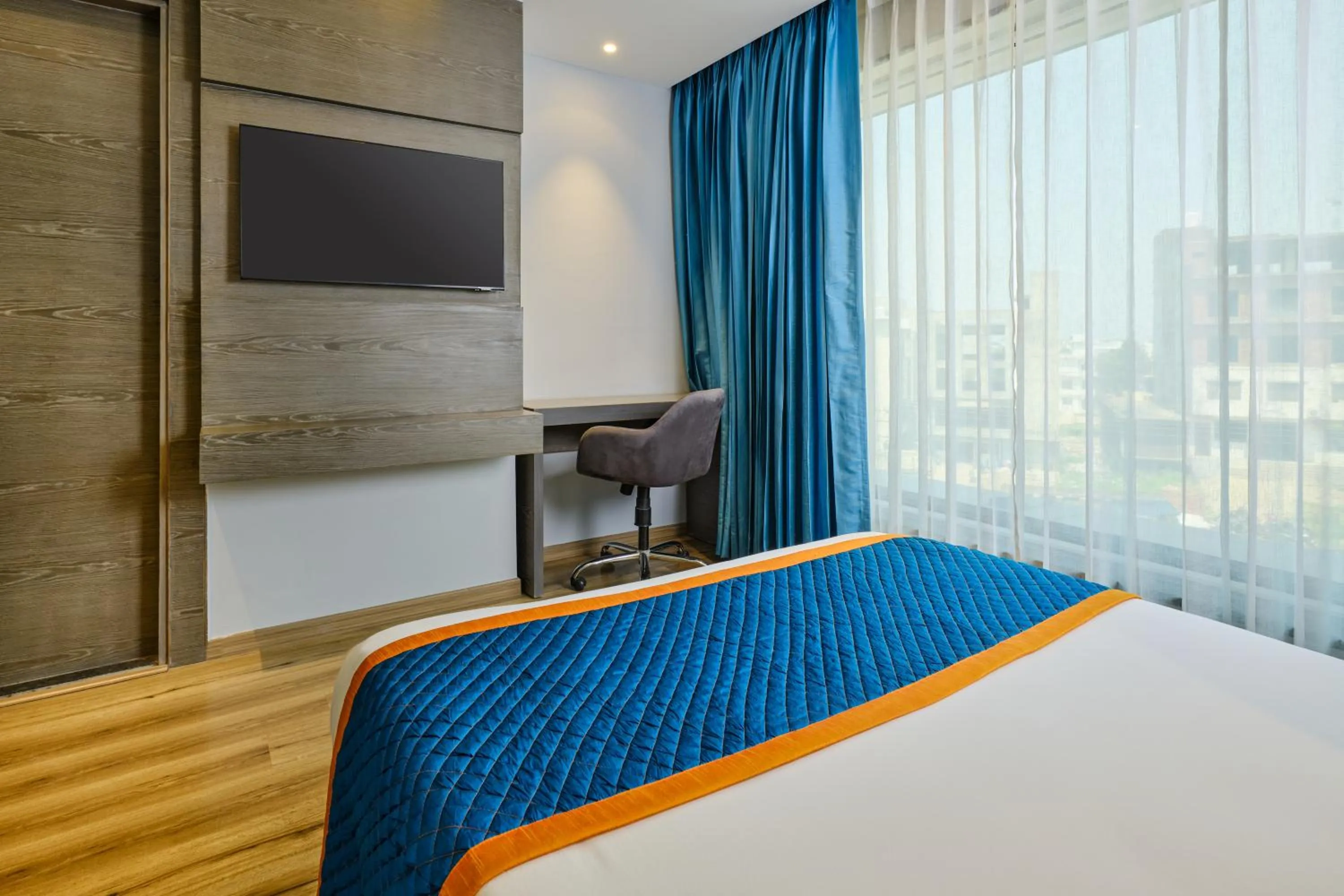 TV and multimedia, Bed in Zone By The Park Pathankot