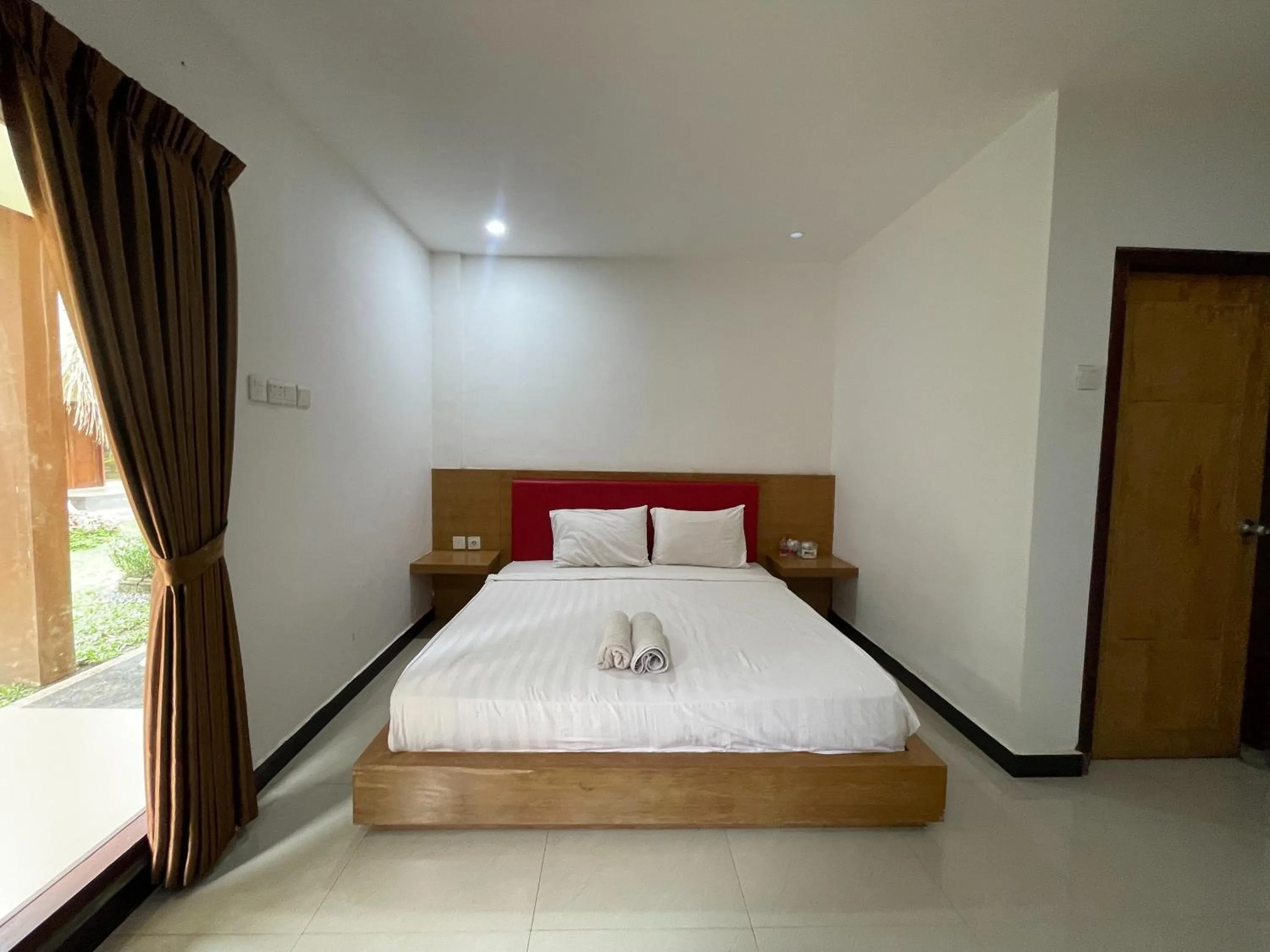 Bedroom, Bed in Melati Resort & Hotel Kuta Lombok