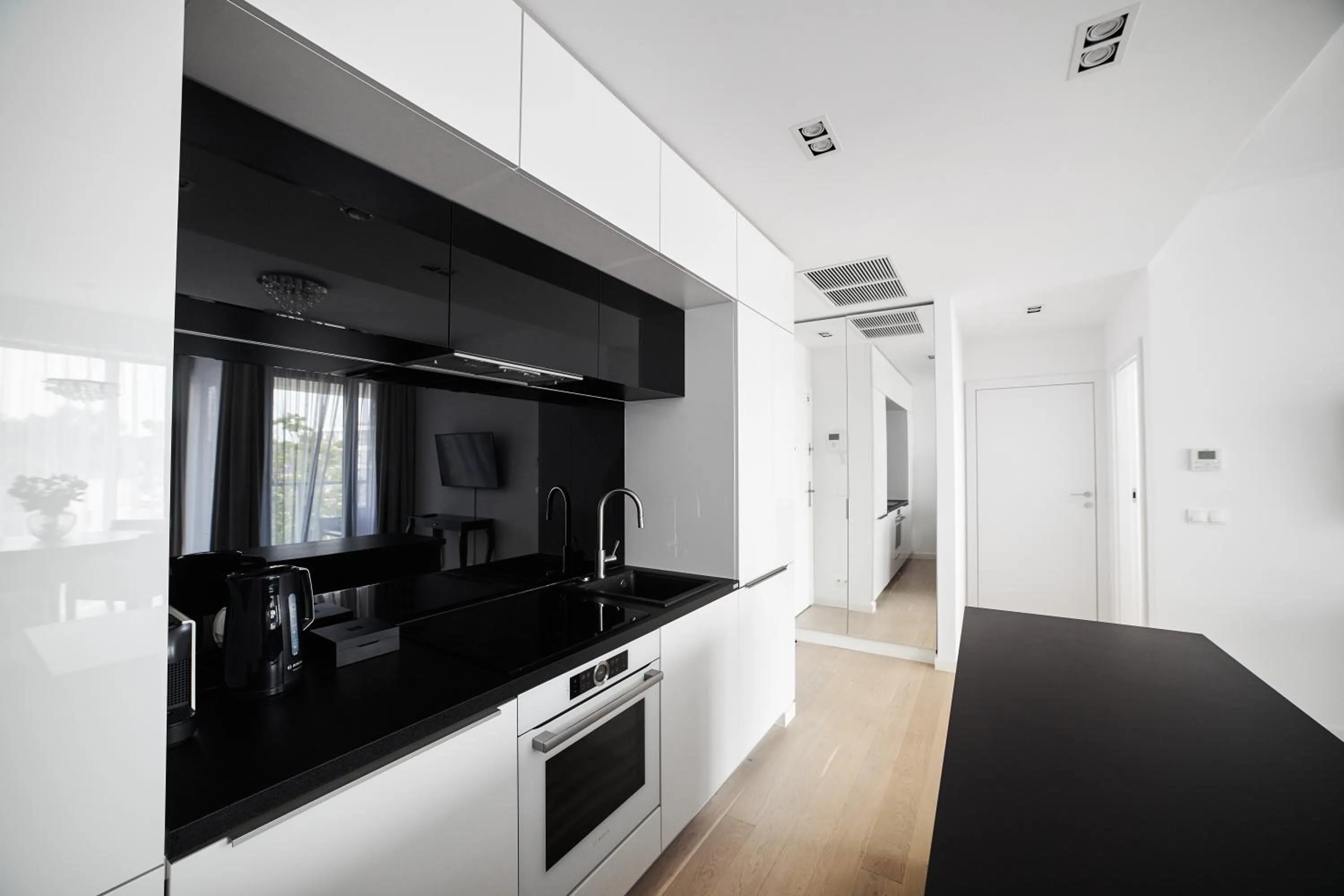 Kitchen or kitchenette in Dune Beach Resort - C