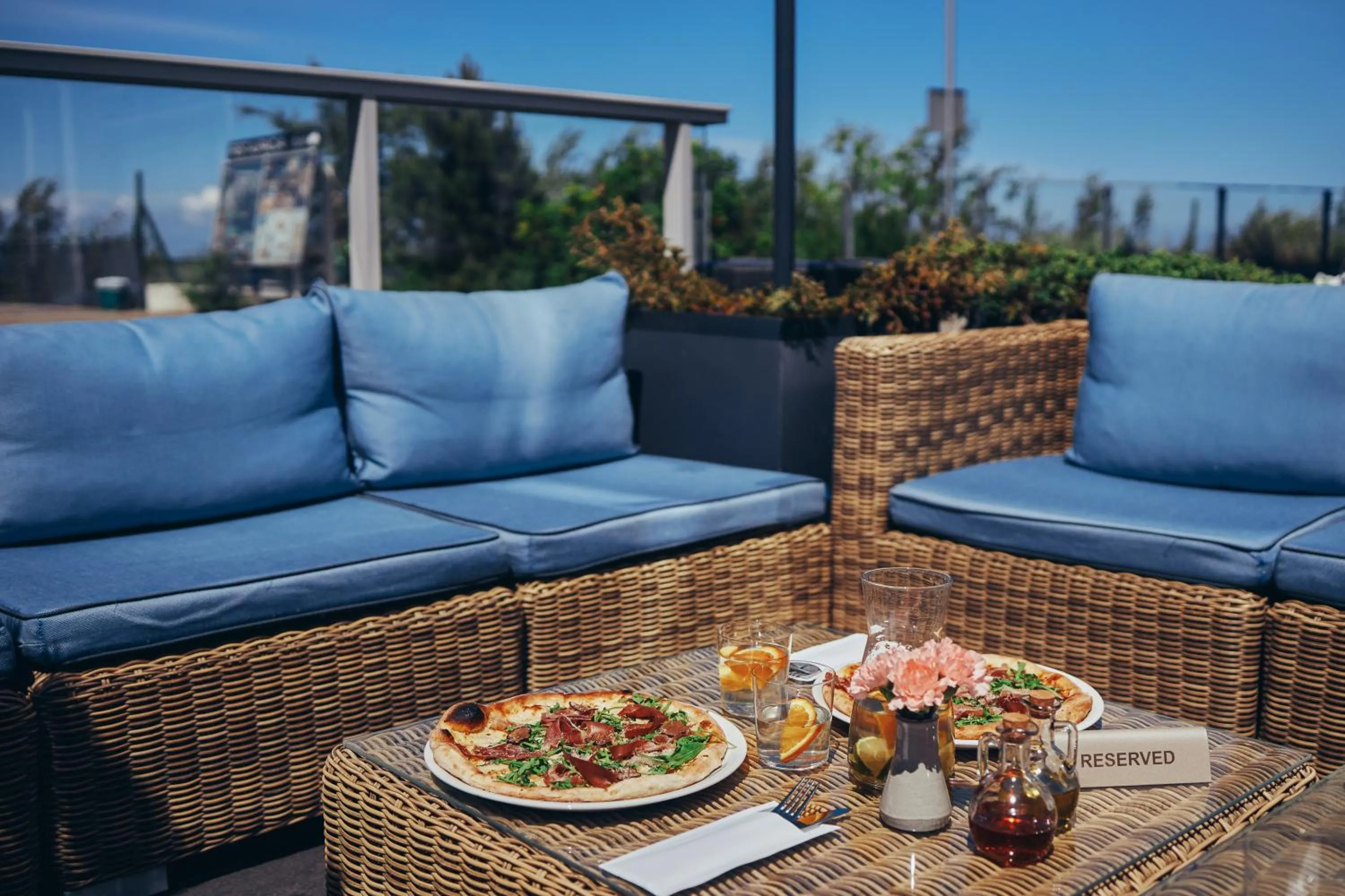 Restaurant/places to eat in Dune Beach Resort - C