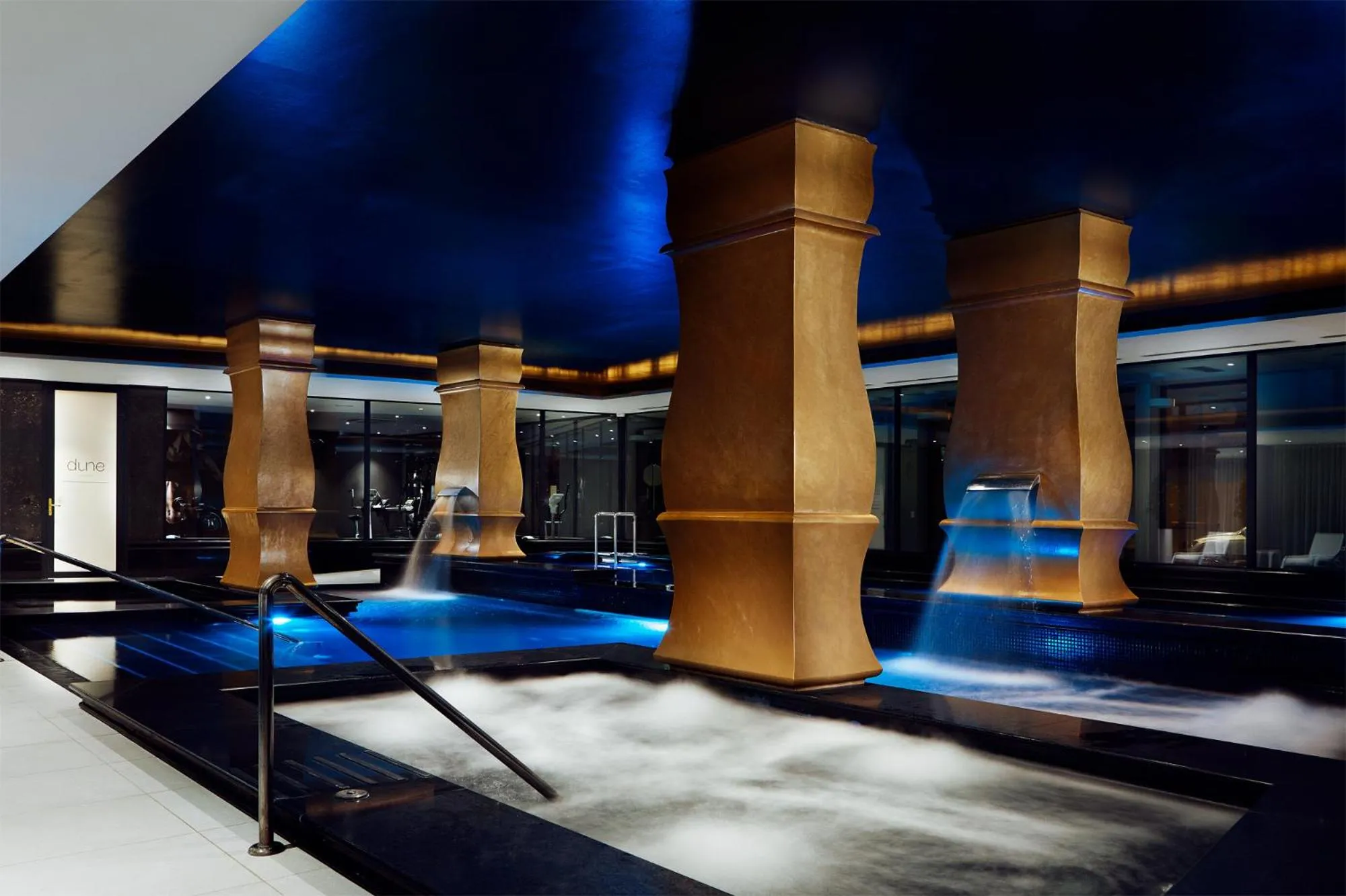 Swimming pool in Dune Beach Resort - C