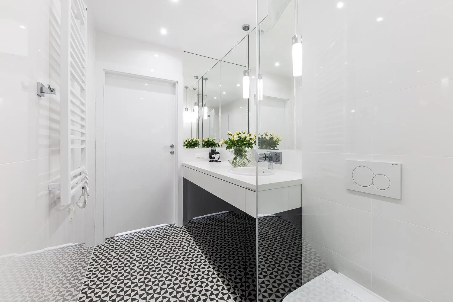 Bathroom in Dune Beach Resort - C