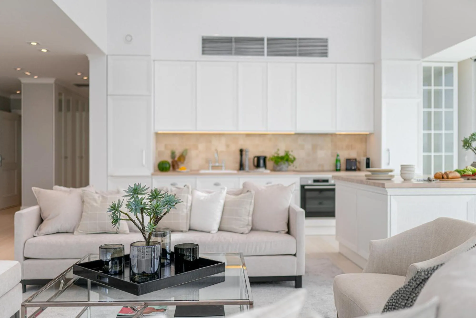 Kitchen or kitchenette in Dune Beach Resort - C