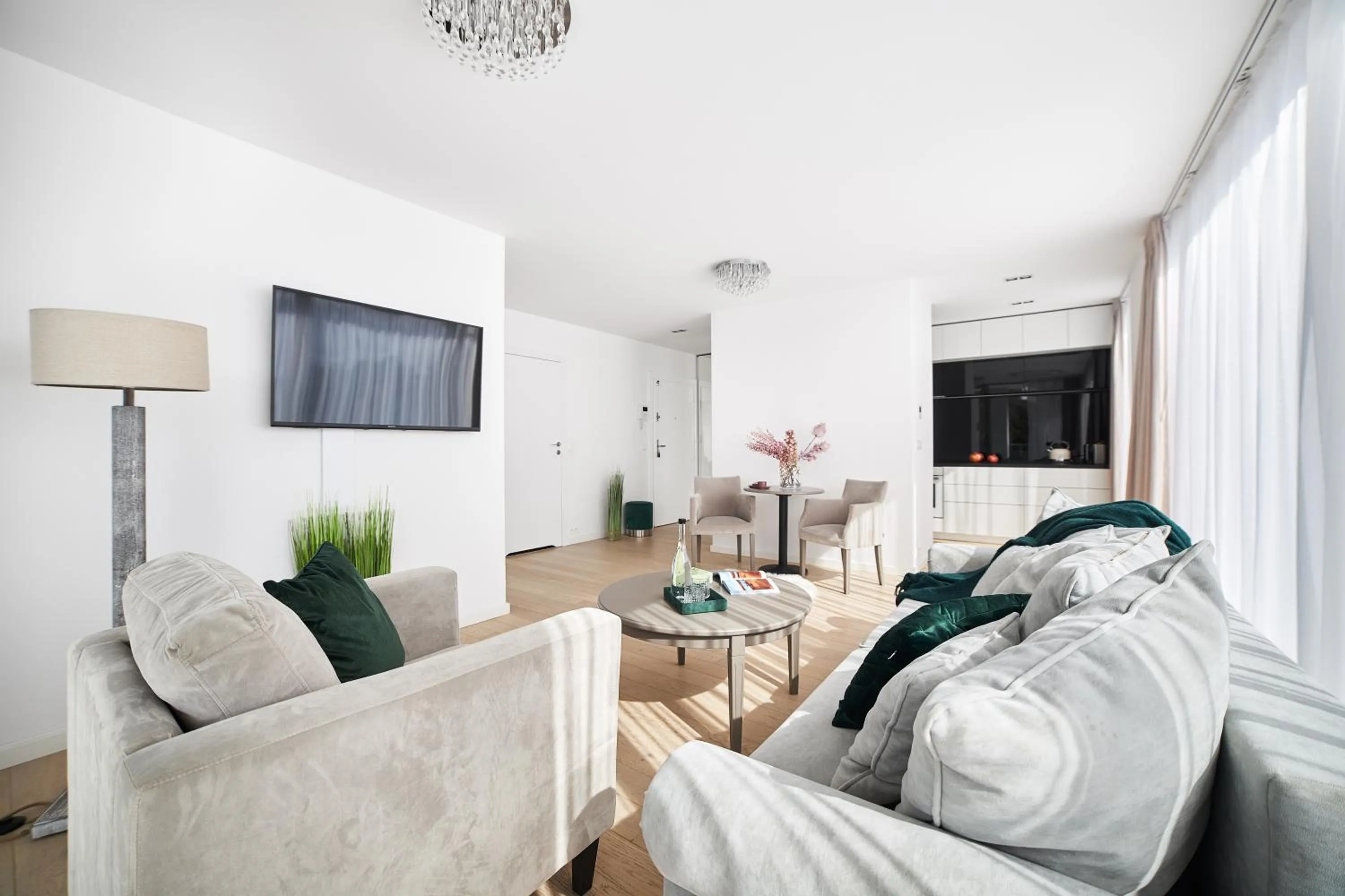 TV and multimedia in Dune Beach Resort - C