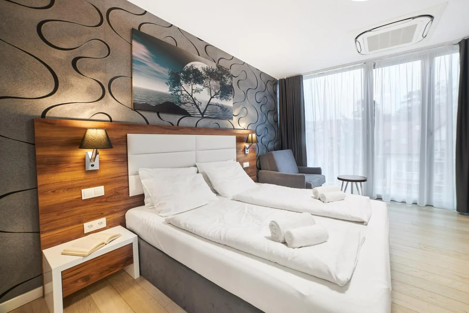 Bed in Dune Beach Resort - C