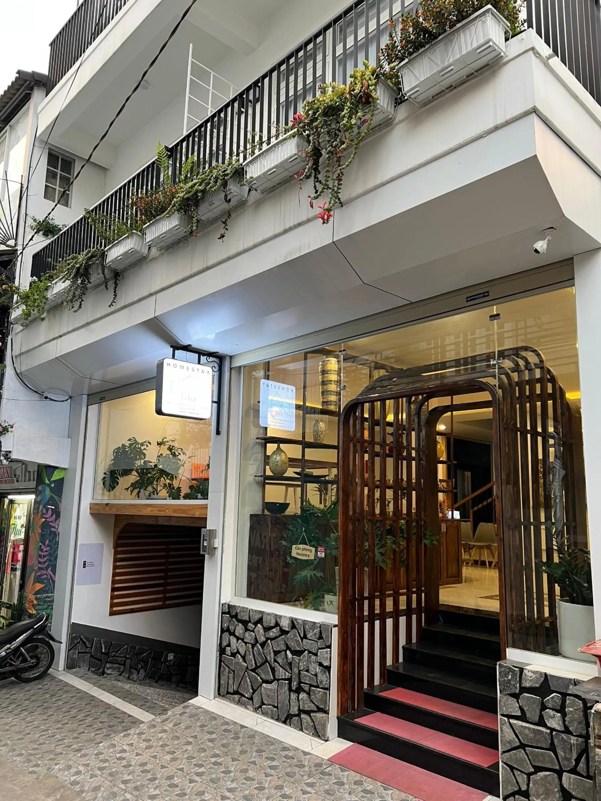 Property building in Feliz Dalat Homestay