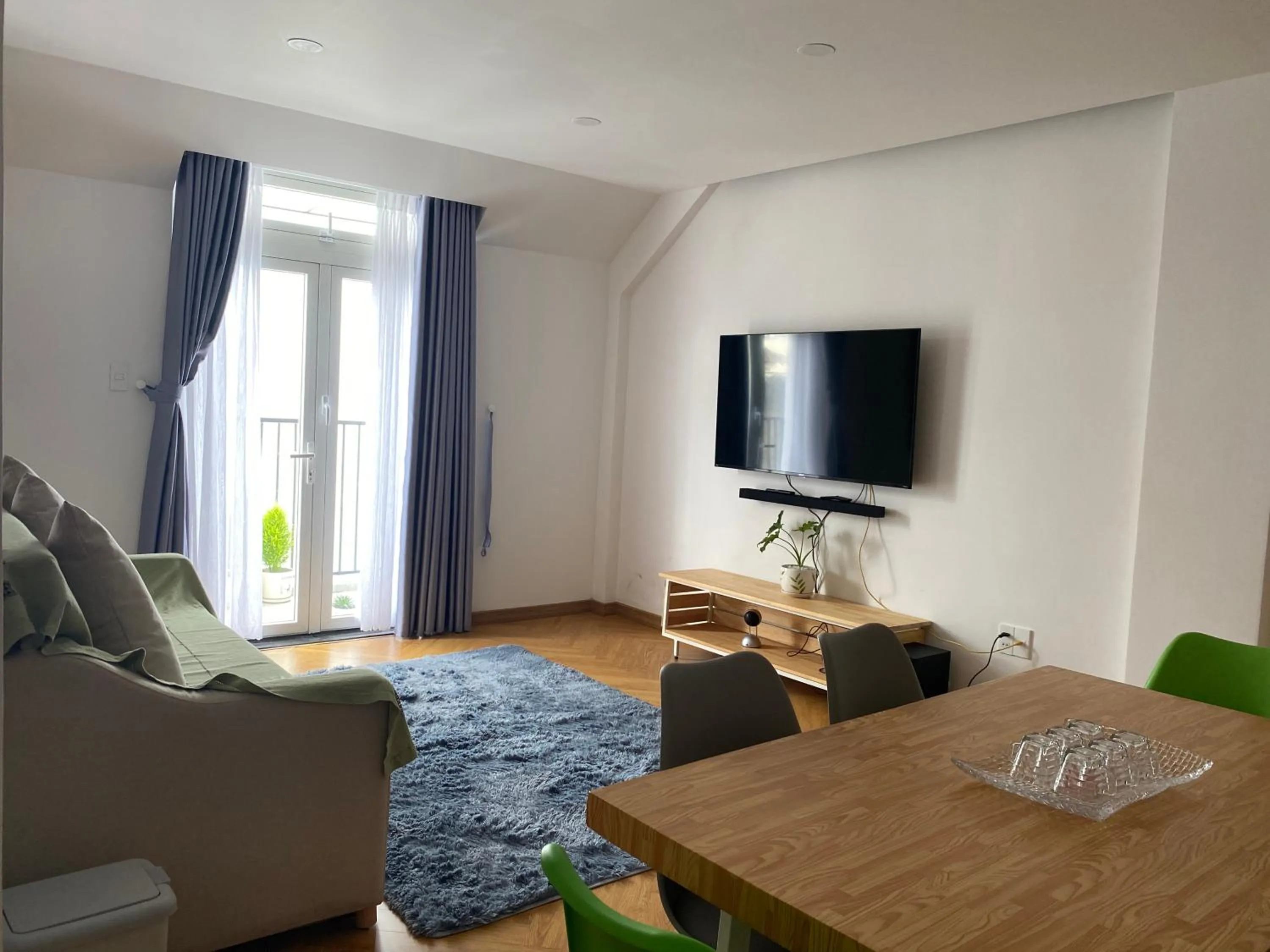 TV and multimedia in Feliz Dalat Homestay