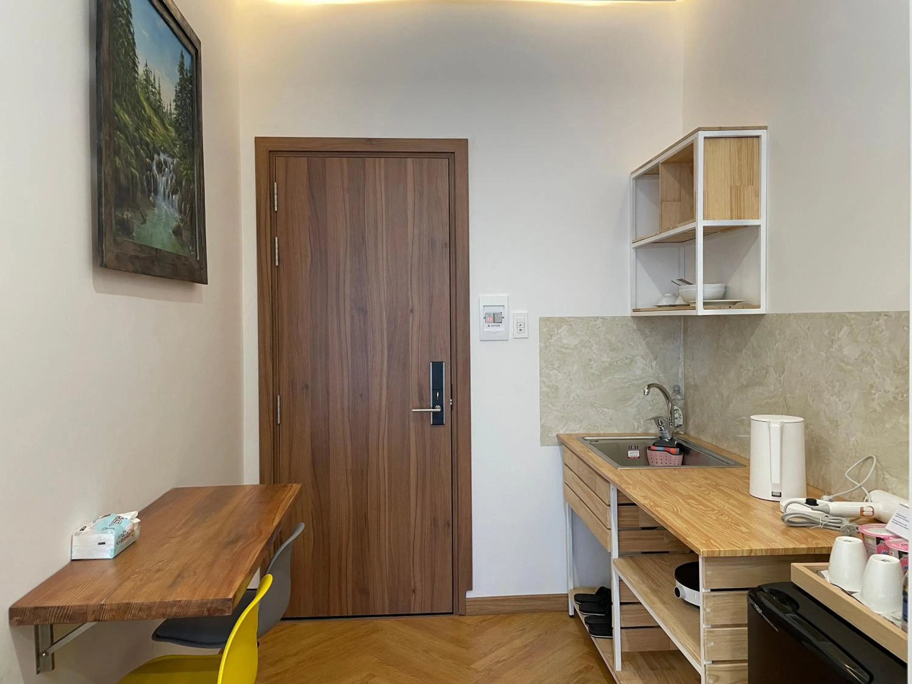 Kitchen or kitchenette in Feliz Dalat Homestay