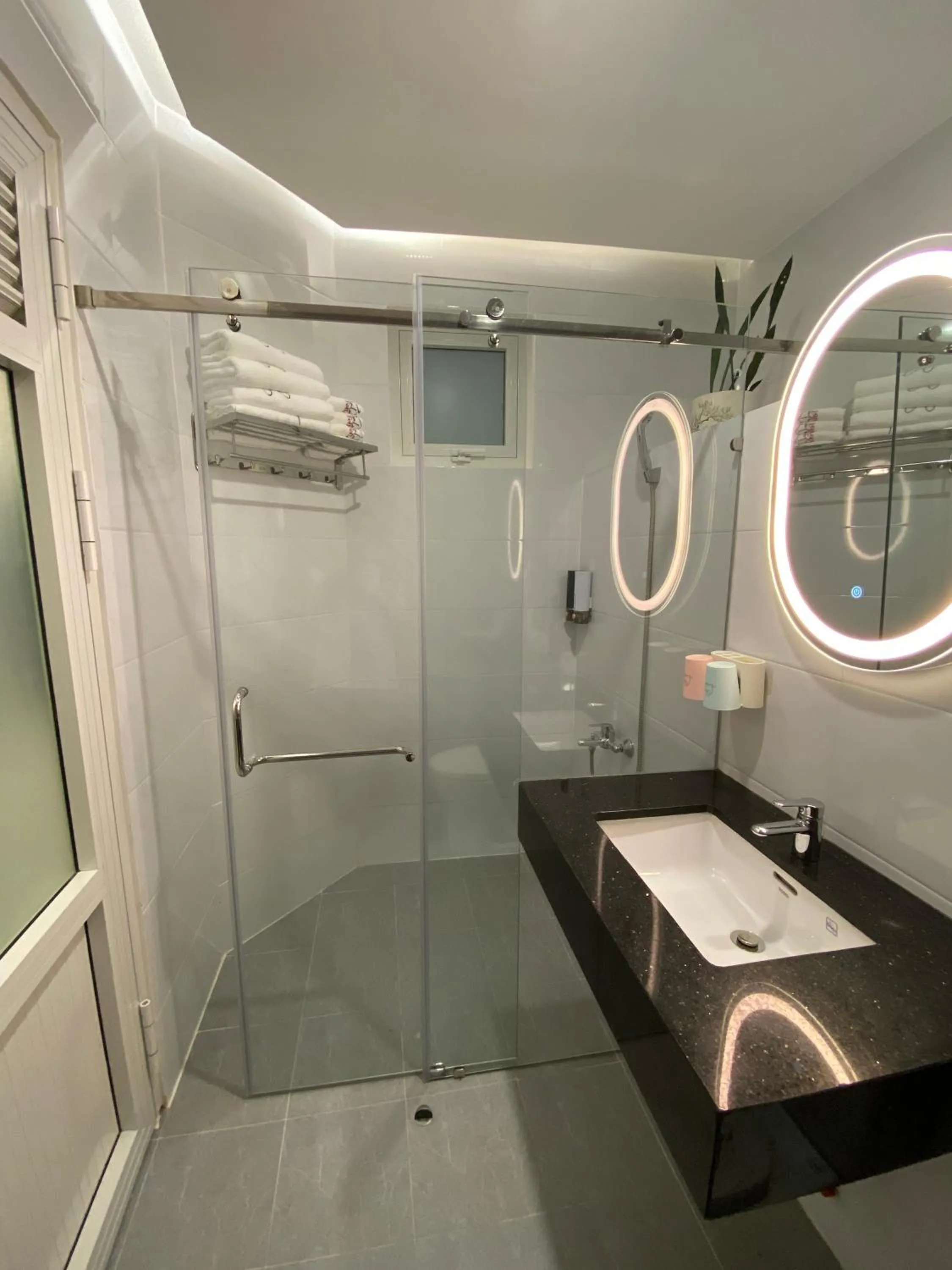 Bathroom in Feliz Dalat Homestay