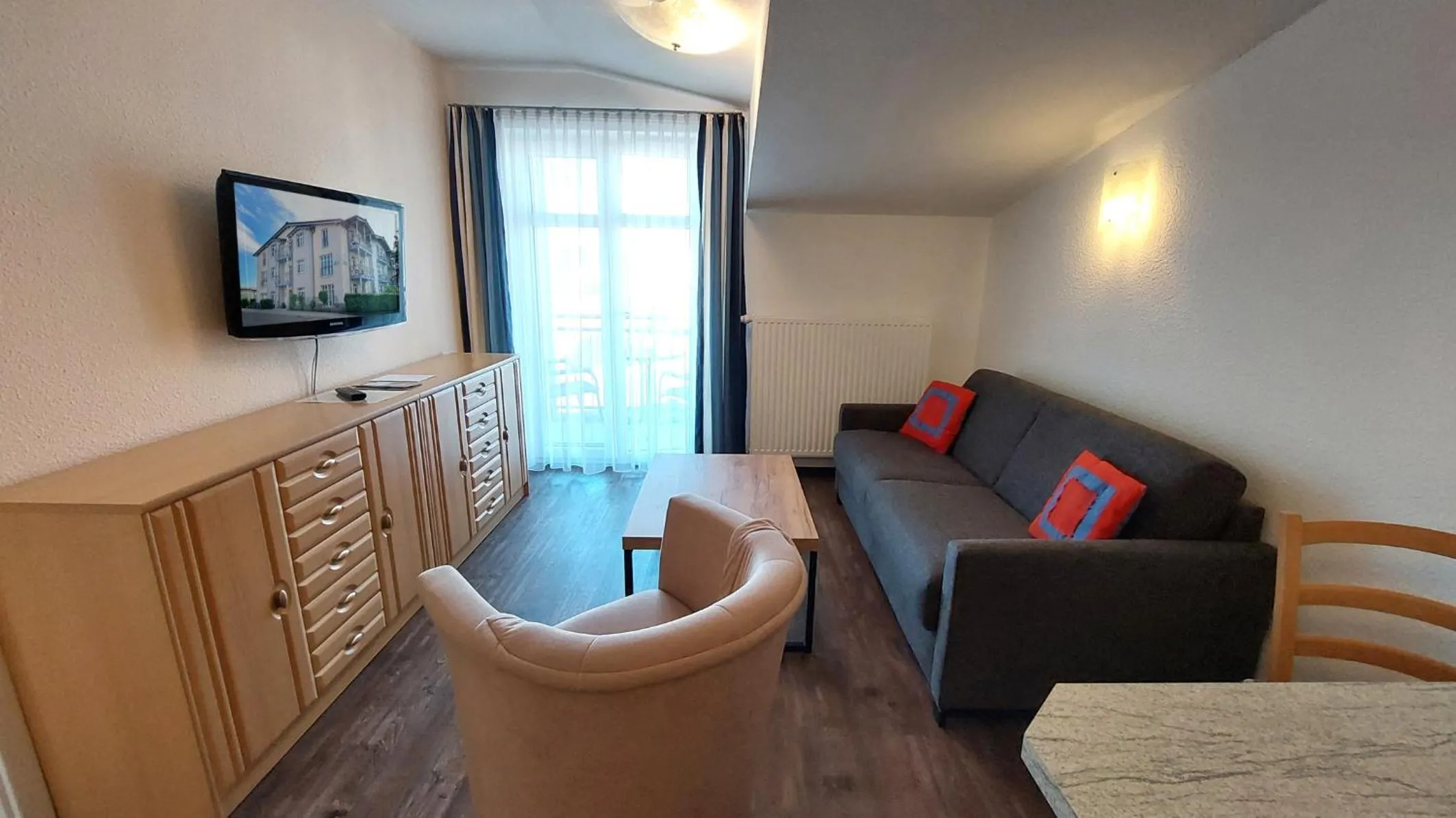 TV and multimedia in Villa Karina by Rujana