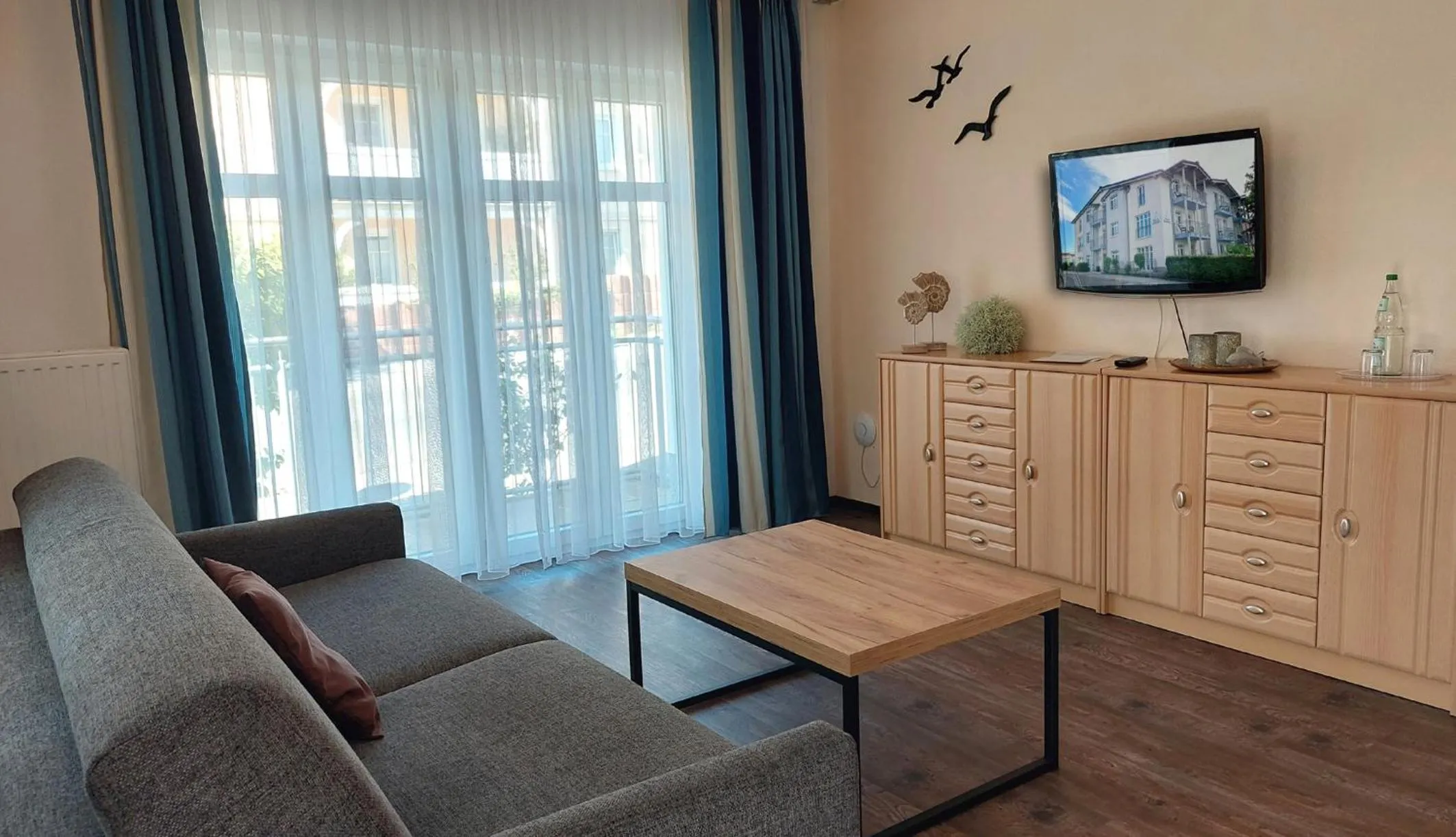 TV and multimedia in Villa Karina by Rujana