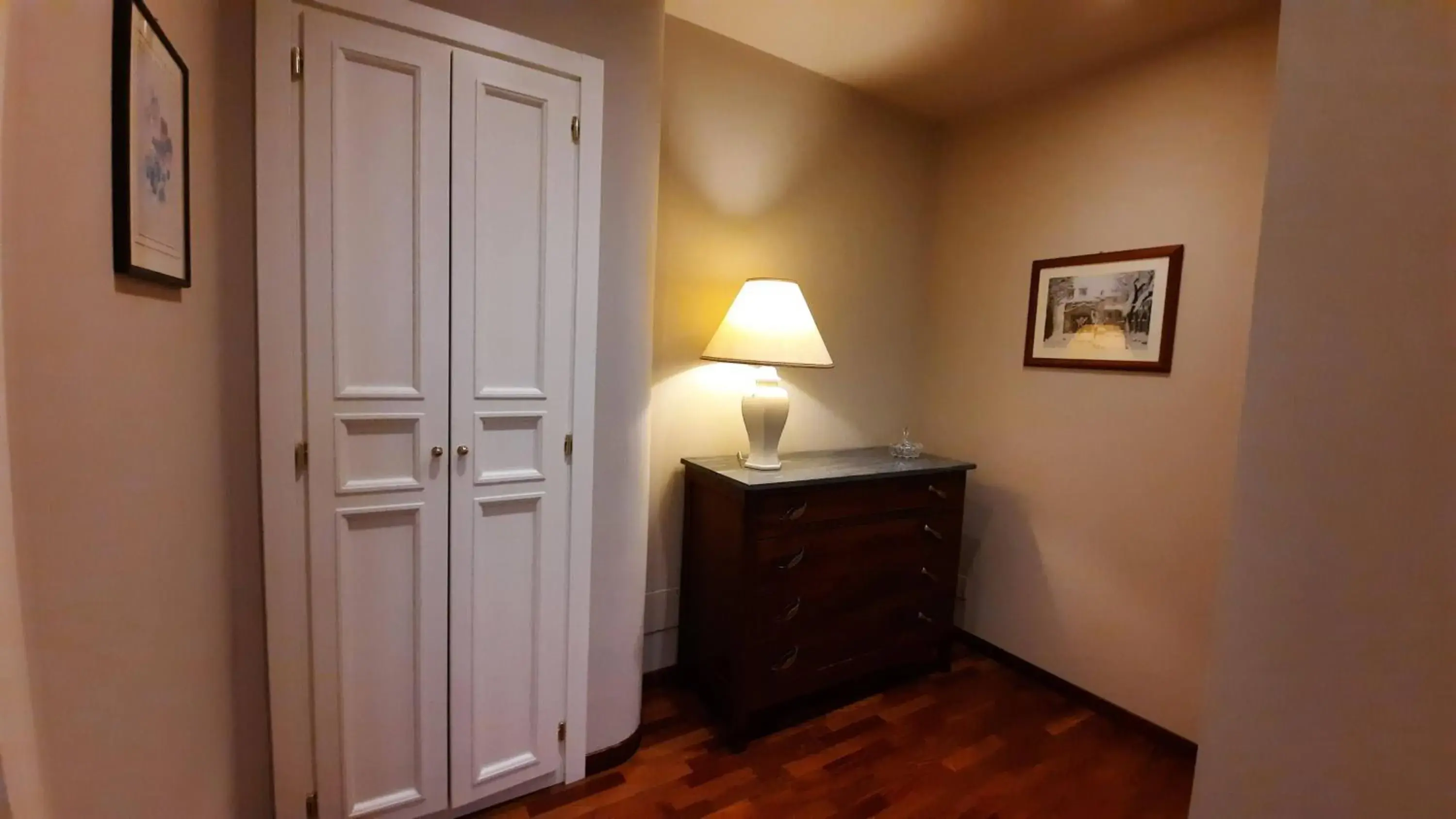 Large Double Room in B&B Ai Tre Cavalli Large Double Room in B&B Ai Tre Cavalli