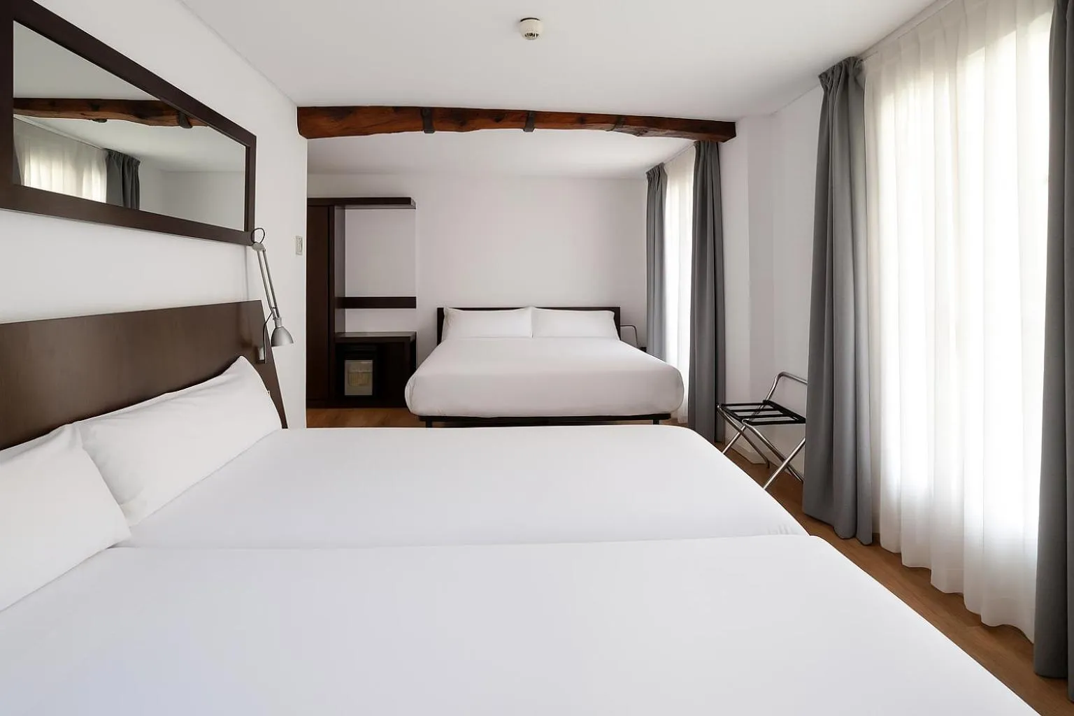 Bedroom, Bed in Petit Palace Arana Bilbao