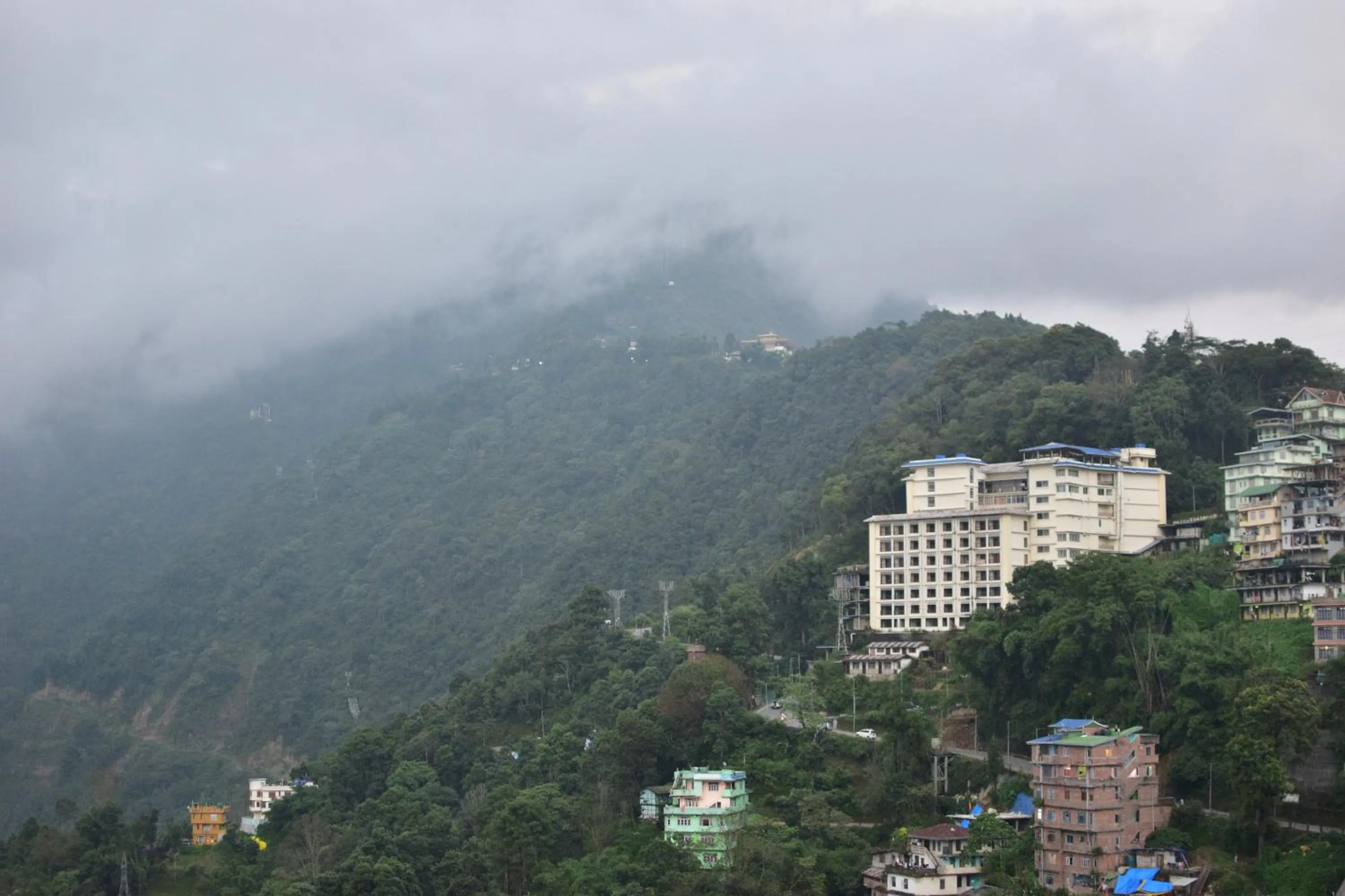 Day in HOTEL MONTANA VYOO