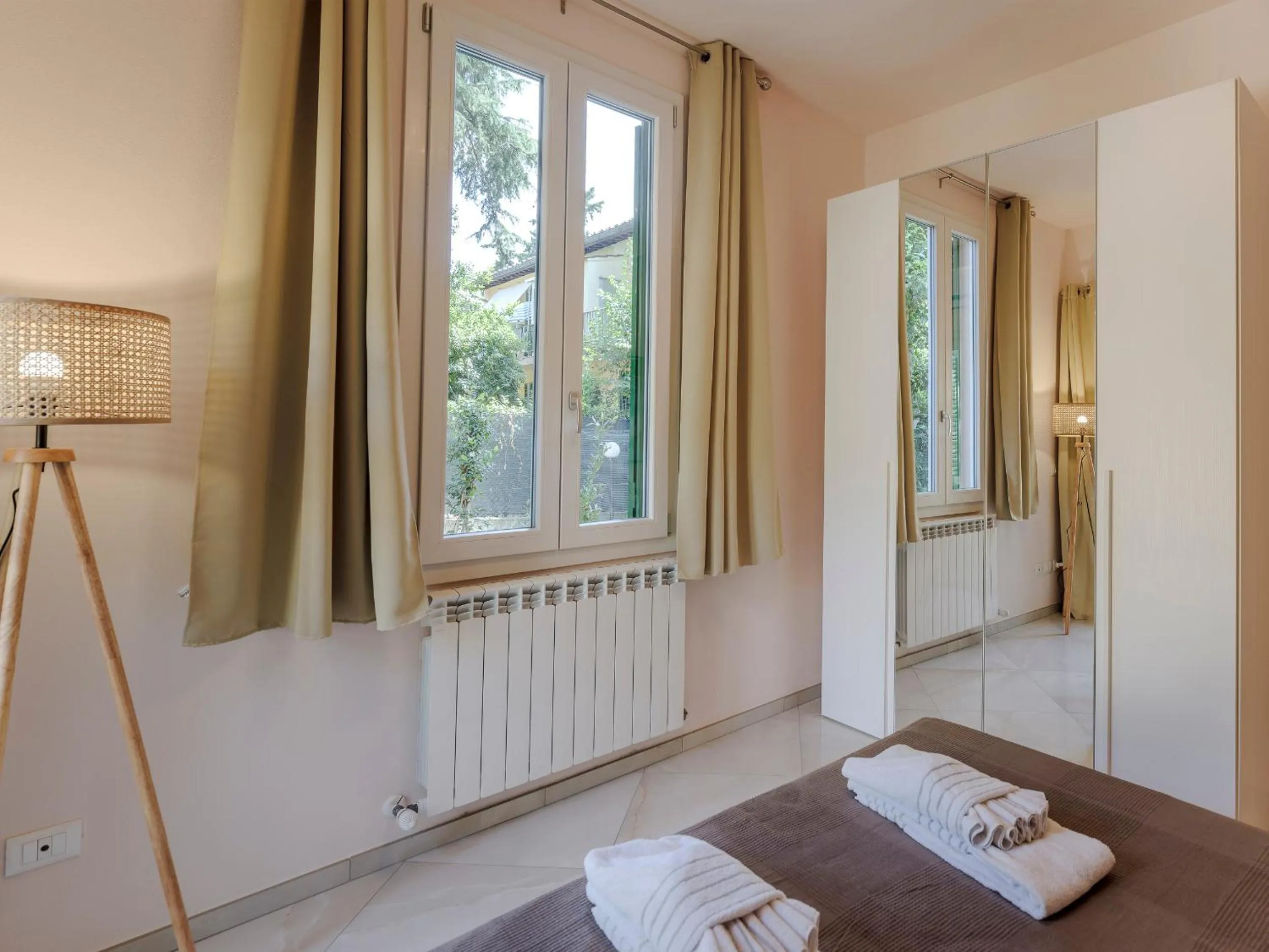 Bedroom, Bed in Villa Royal B&B