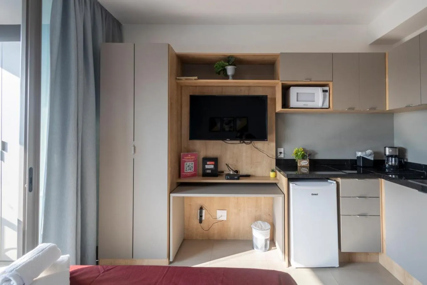 Kitchen or kitchenette in 360 VN Turiassú by Housi