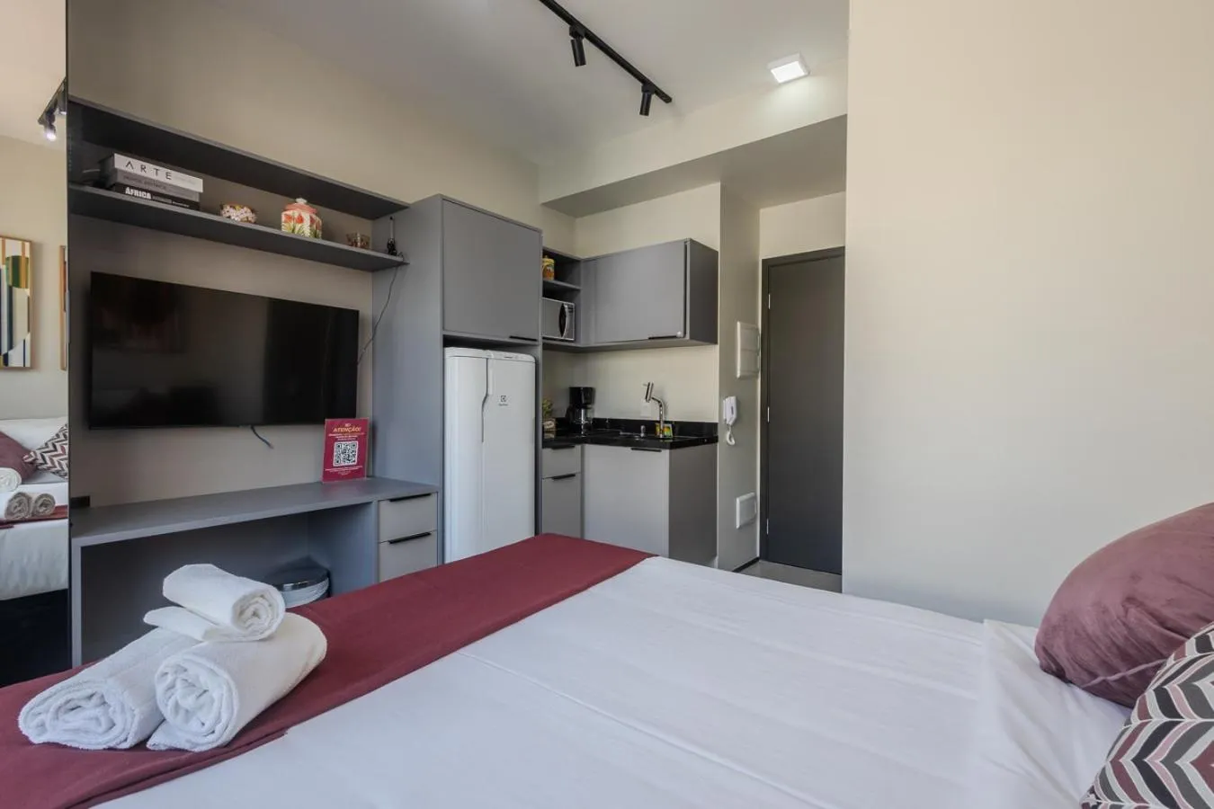 Bed in 360 VN Turiassú by Housi