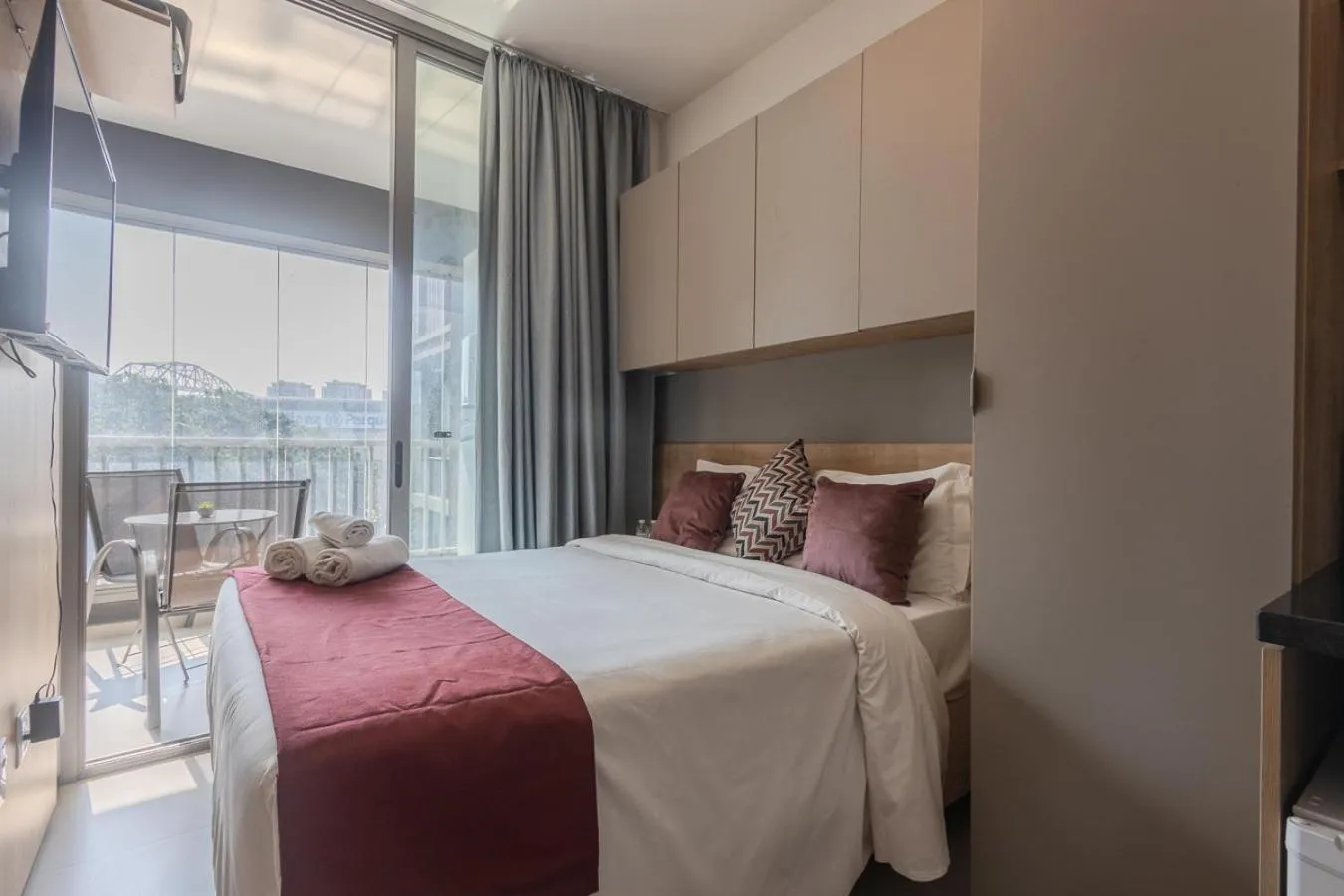 Bed in 360 VN Turiassú by Housi