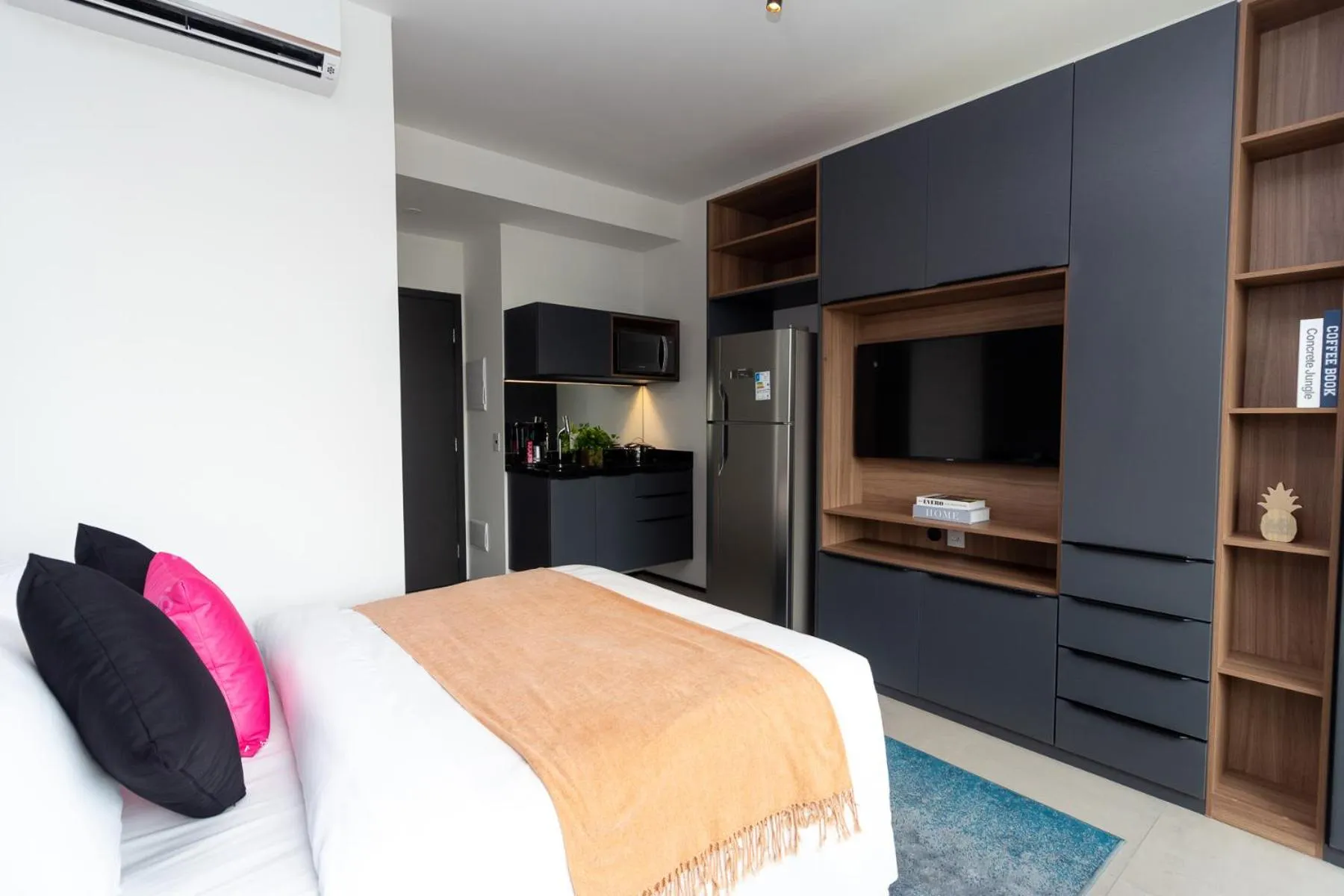 TV and multimedia, Bed in 360 VN Turiassú by Housi