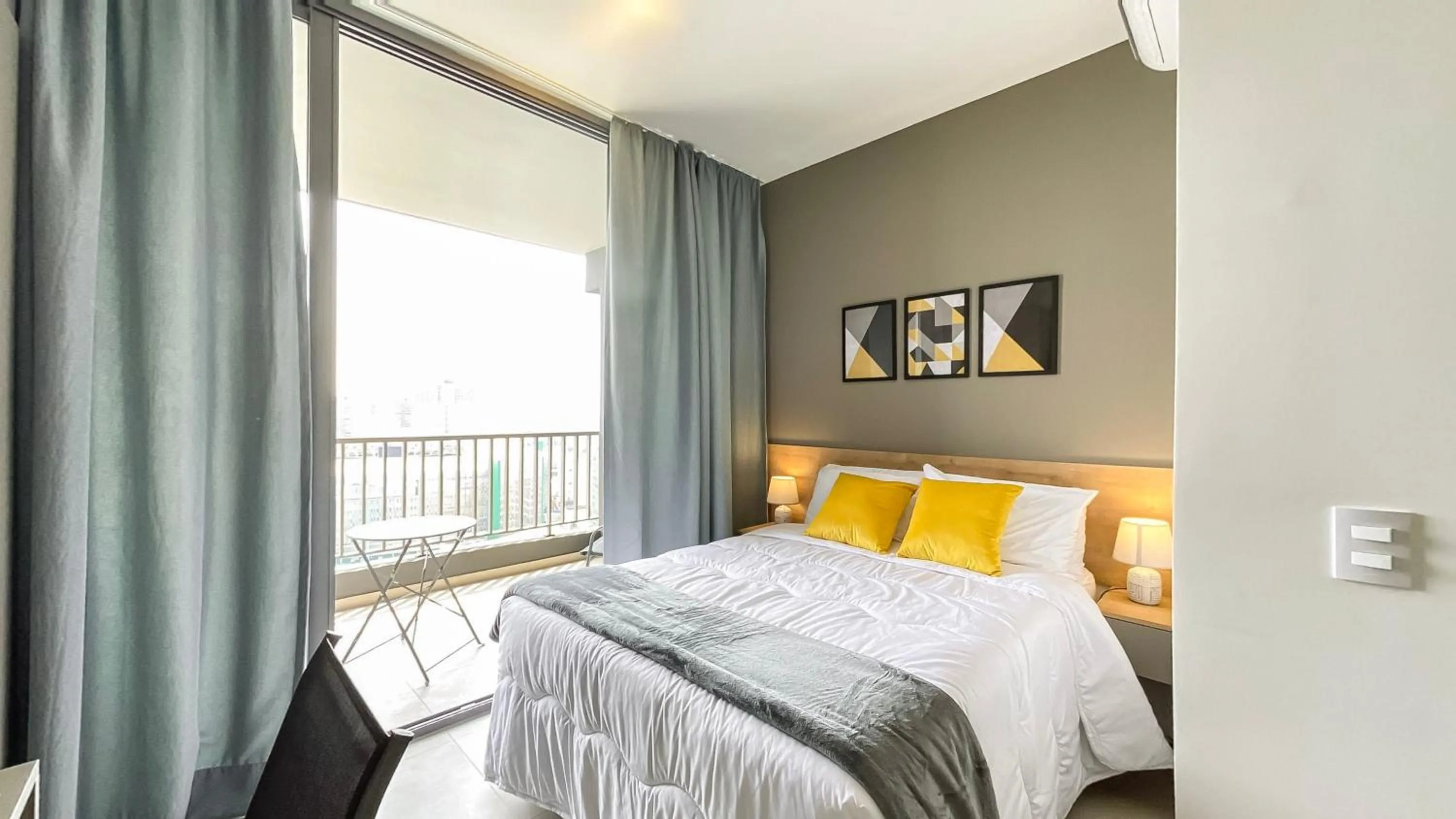 Bed in 360 VN Turiassú by Housi