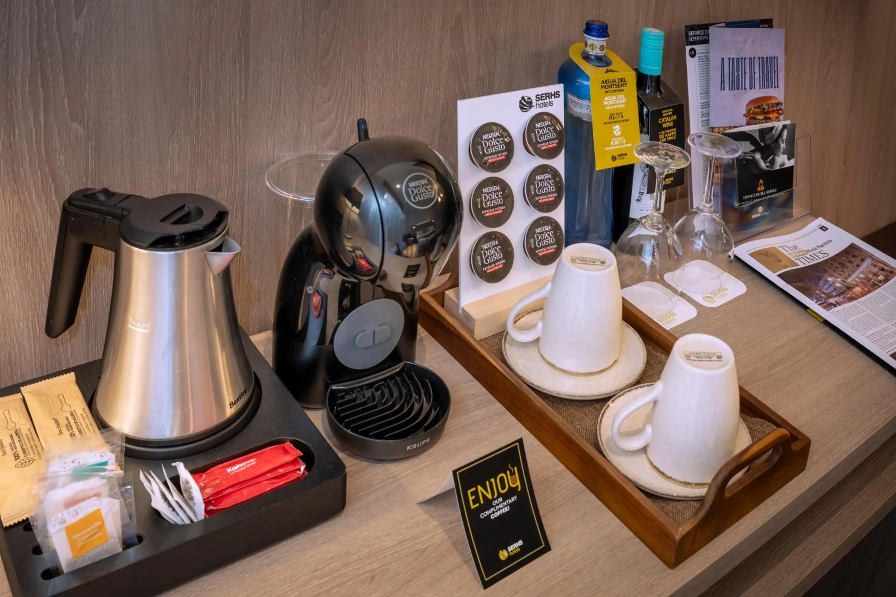 Coffee/tea facilities in Hotel SERHS Rivoli Rambla
