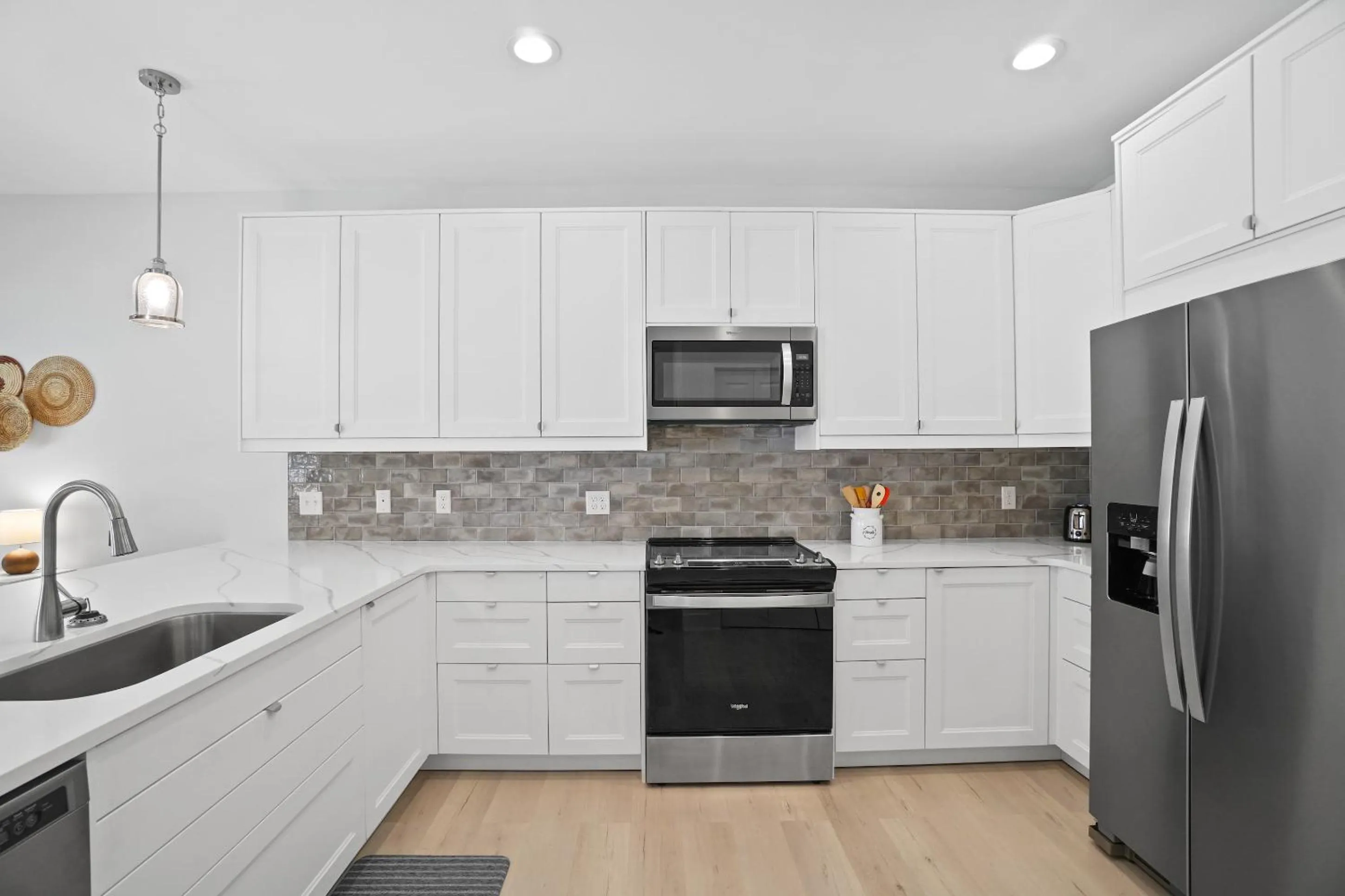 Coffee/tea facilities in Beach House w/Private Pool - The Sanderling