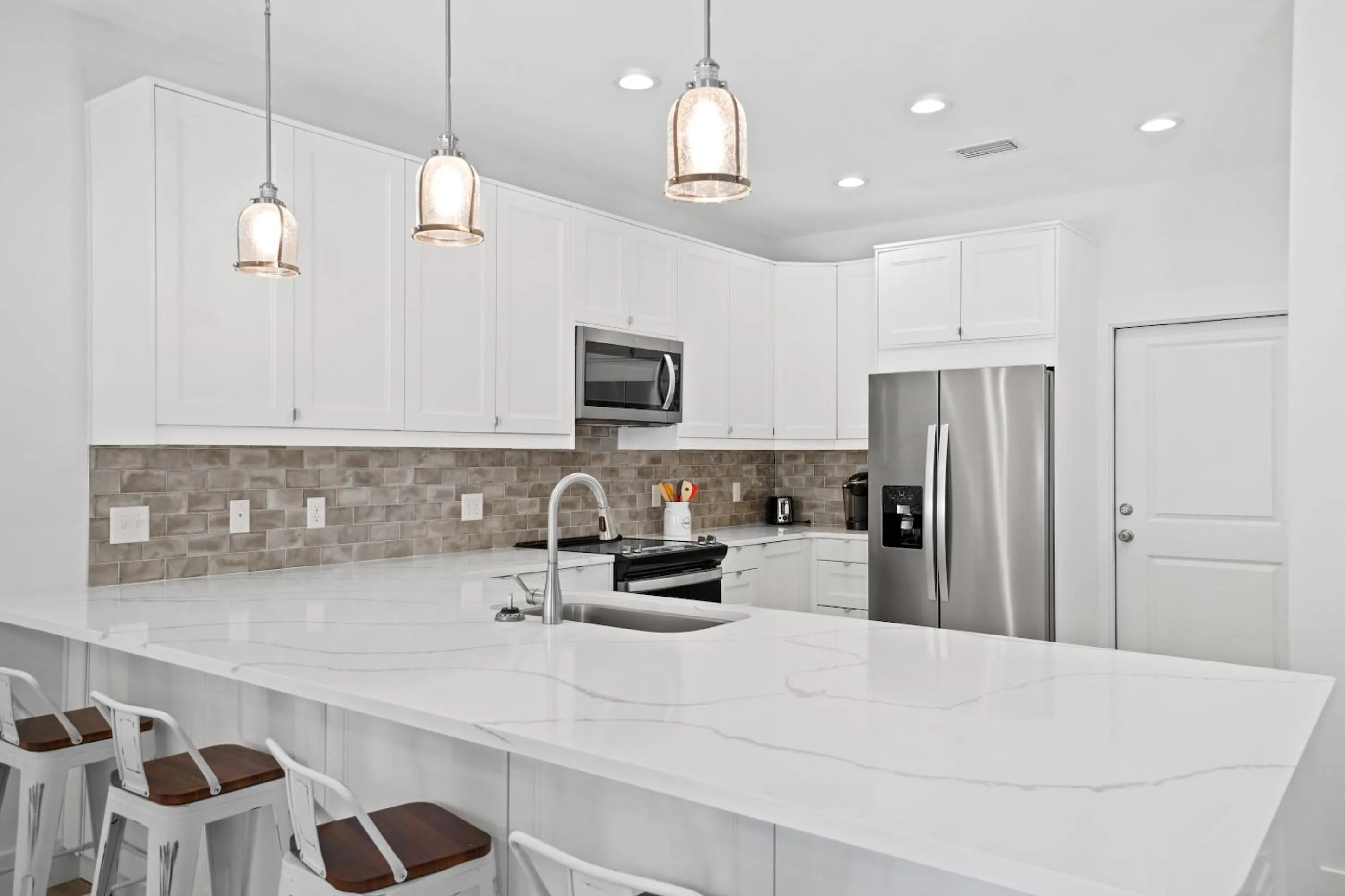 Coffee/tea facilities in Beach House w/Private Pool - The Sanderling