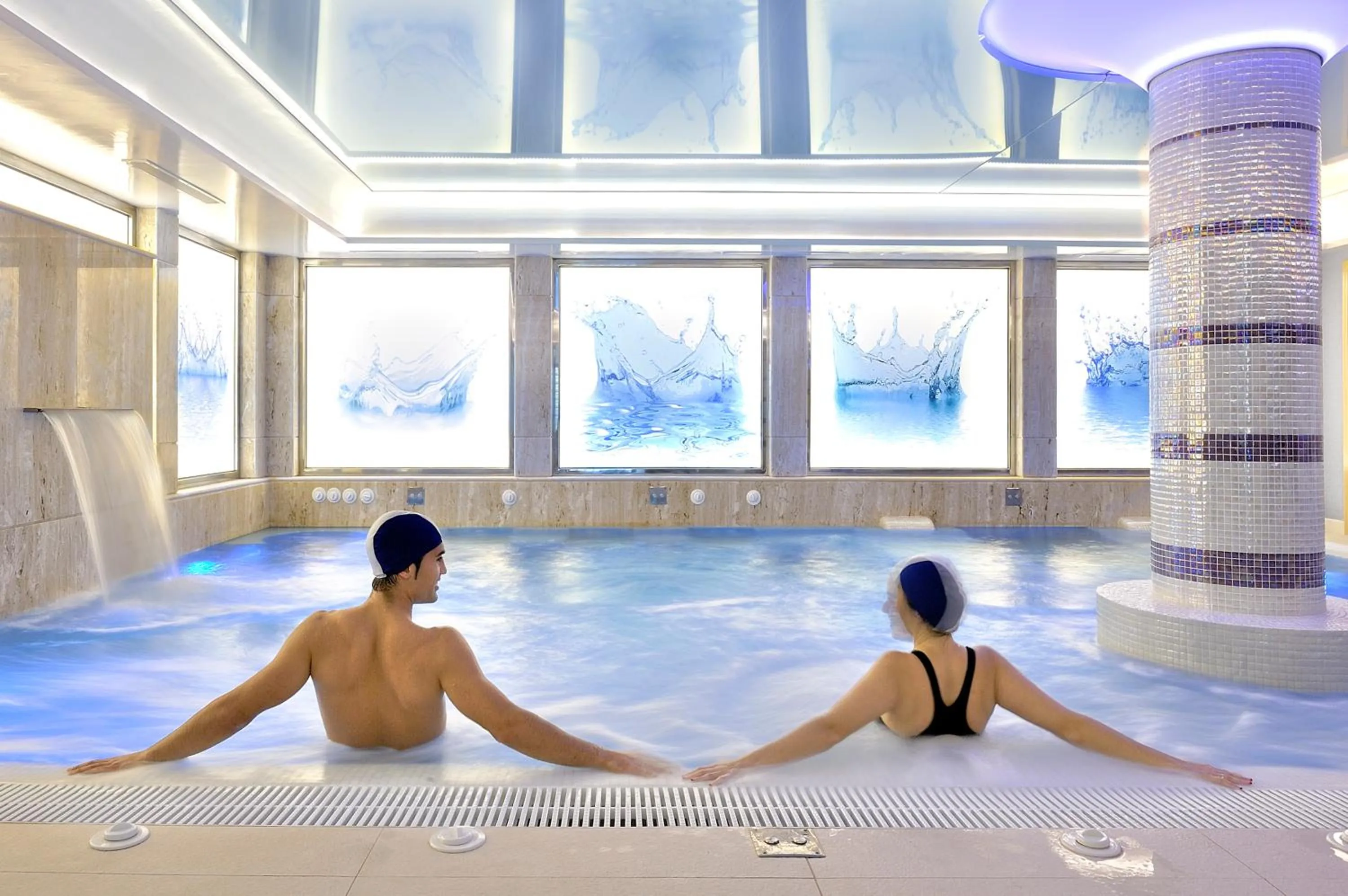 People in Vincci Selección Aleysa