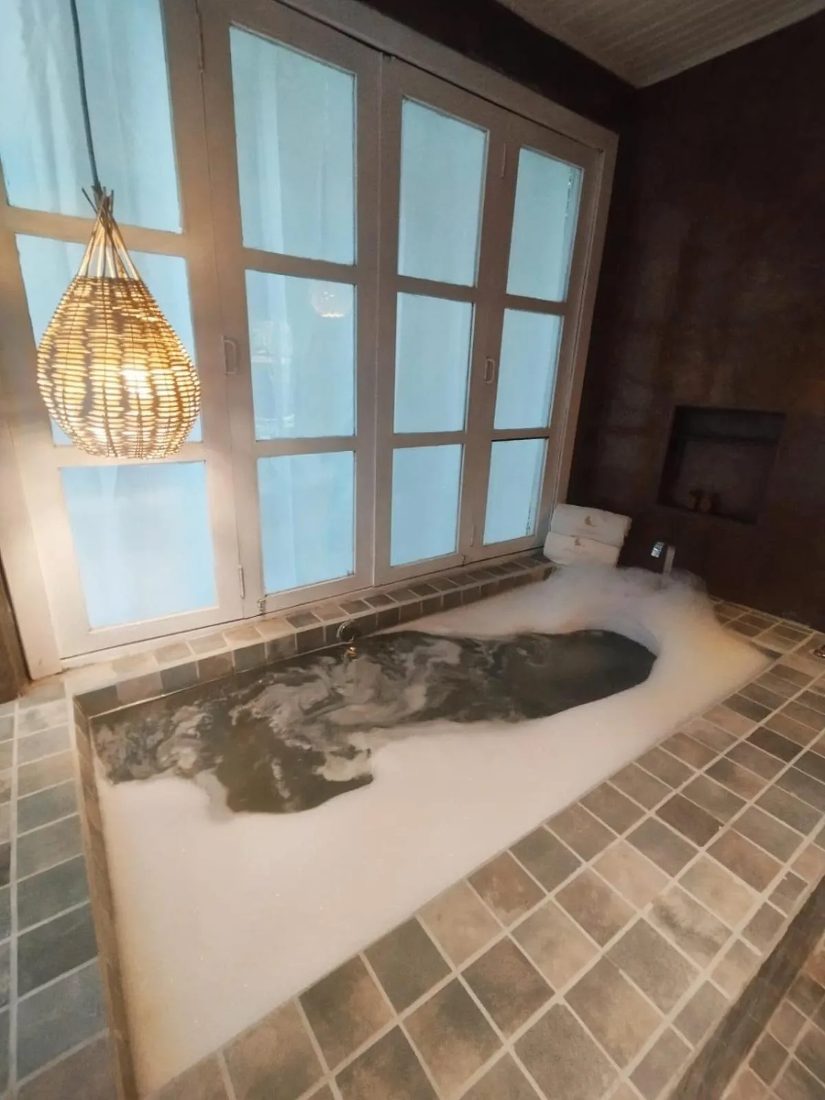 Hot Tub in Recanto de Sophie