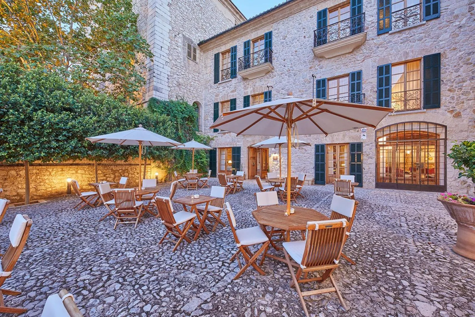 Patio in Cas Comte Suites & Spa - Adults Only