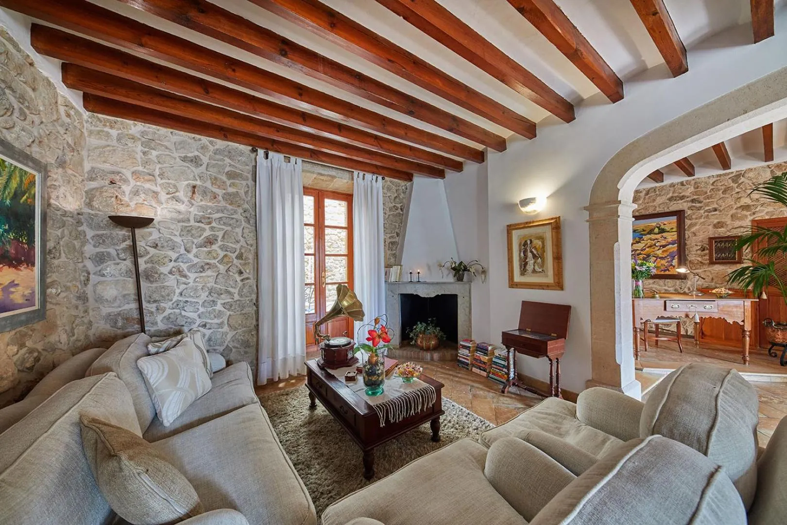 Library in Cas Comte Suites & Spa - Adults Only