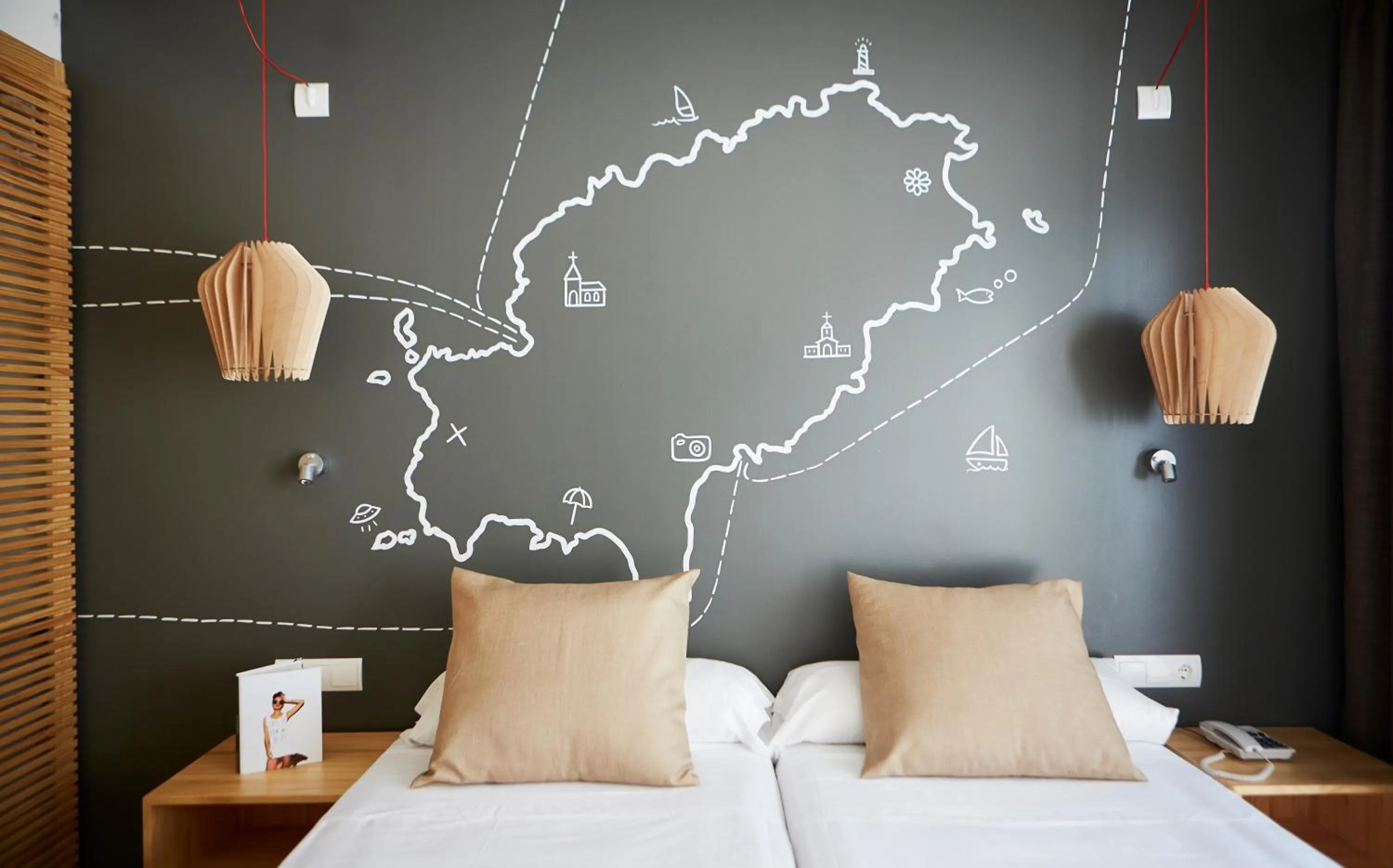 Bed in Hotel Playasol Cala Tarida