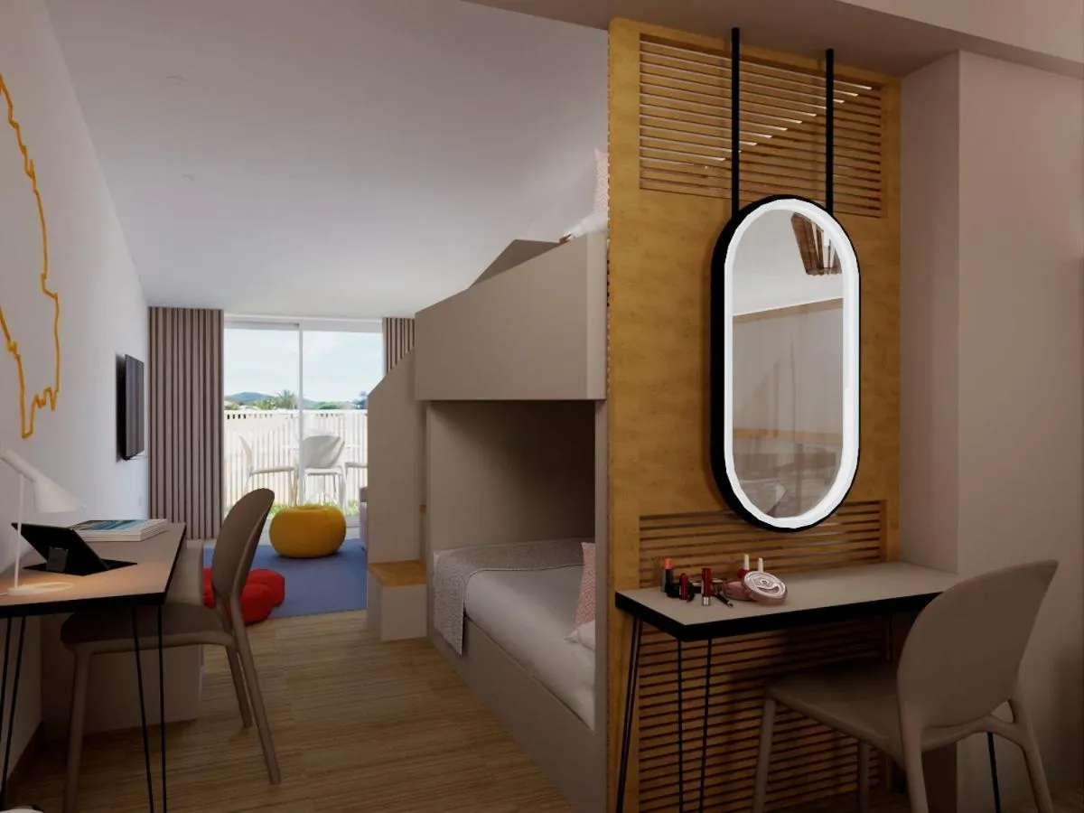 Bed in Hotel Vibra Cala Tarida-3SUP