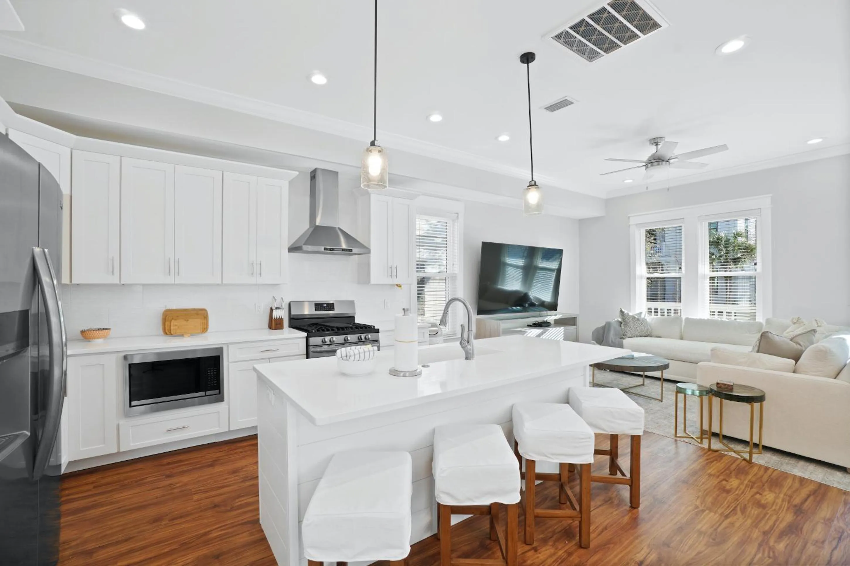 TV and multimedia in 30A Beach House - Summer Lovin' by Panhandle Getaways